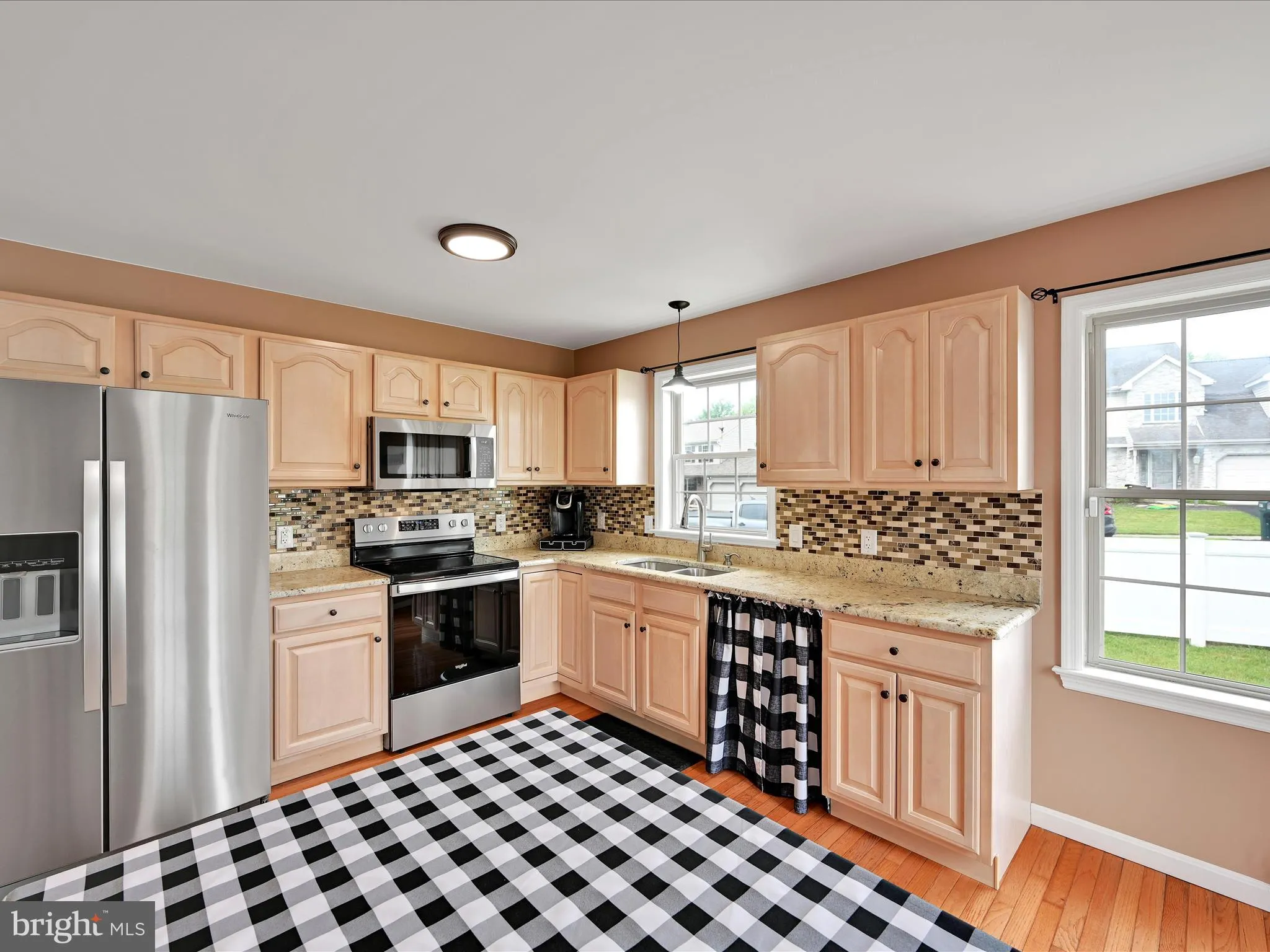 Elizabethtown, Pennsylvania 17022, United States, 3 Bedrooms Bedrooms, ,2 BathroomsBathrooms,Residential,Pending,139149