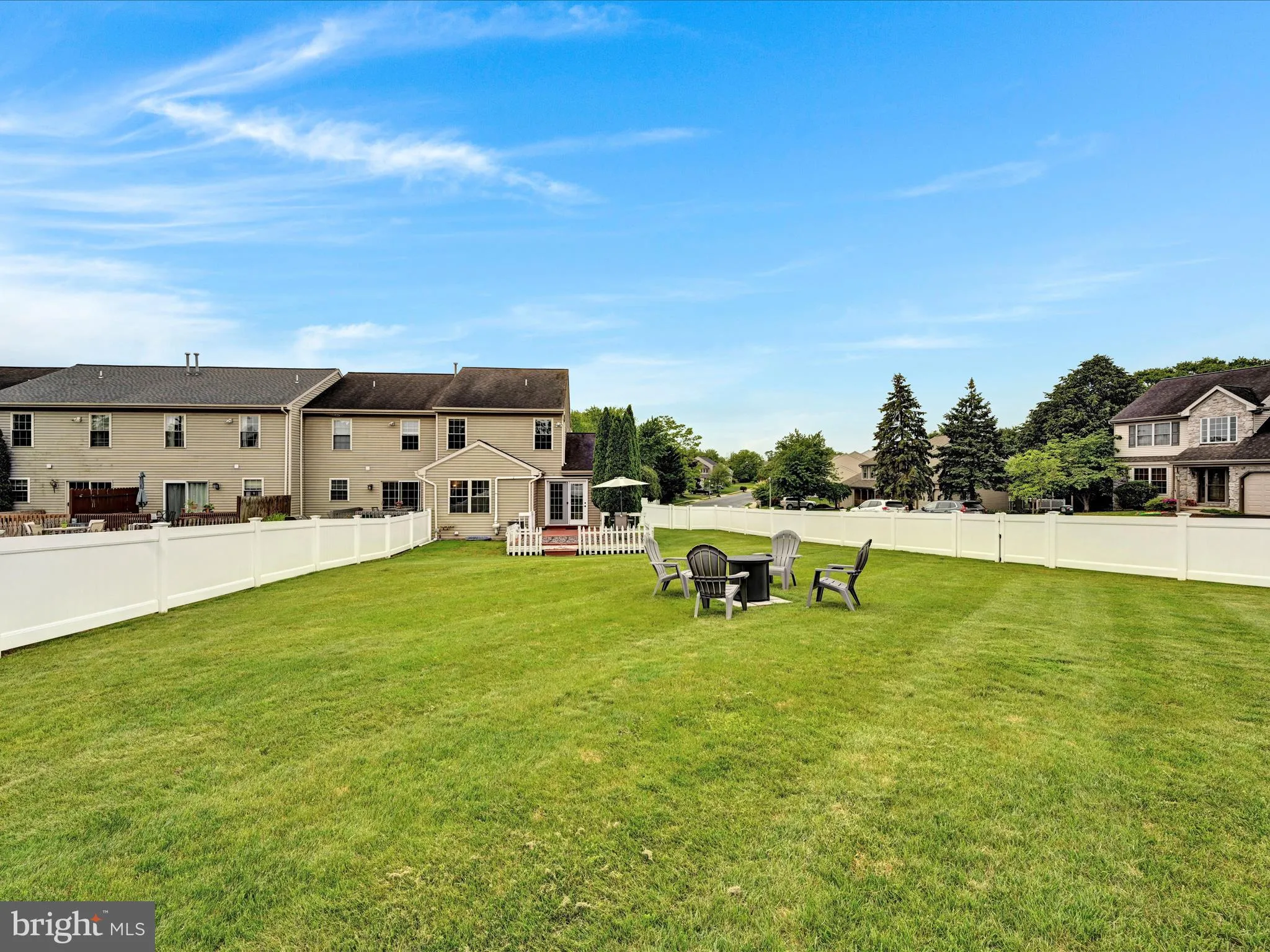 Elizabethtown, Pennsylvania 17022, United States, 3 Bedrooms Bedrooms, ,2 BathroomsBathrooms,Residential,Pending,139149