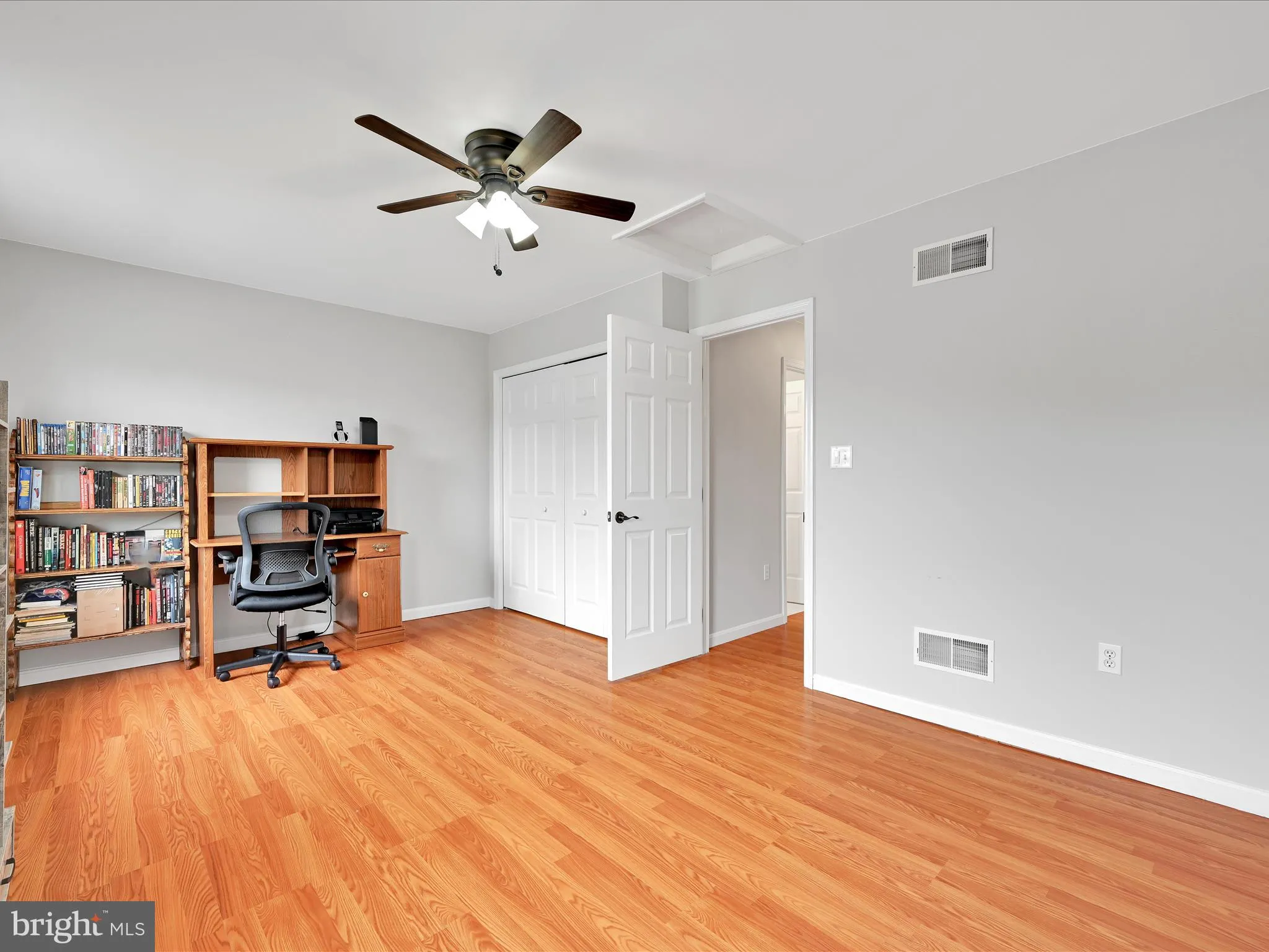 Elizabethtown, Pennsylvania 17022, United States, 3 Bedrooms Bedrooms, ,2 BathroomsBathrooms,Residential,Pending,139149