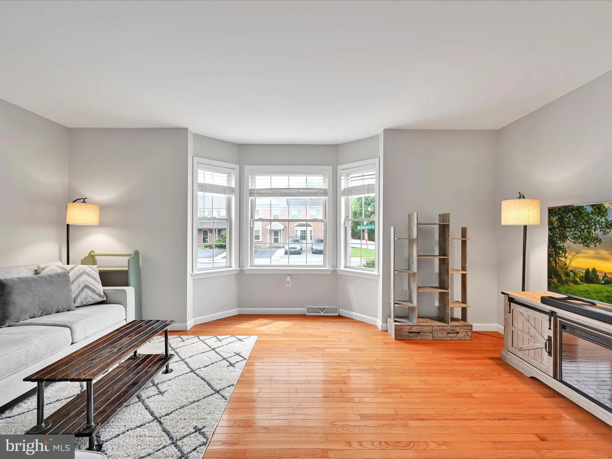 Elizabethtown, Pennsylvania 17022, United States, 3 Bedrooms Bedrooms, ,2 BathroomsBathrooms,Residential,Pending,139149