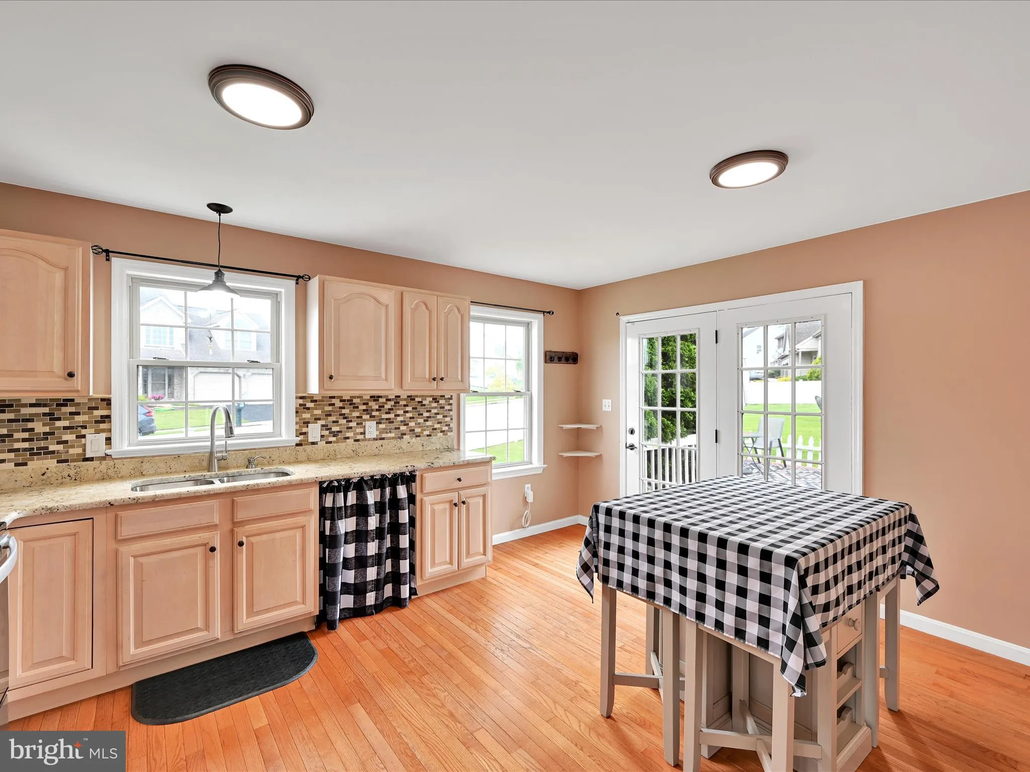 Elizabethtown, Pennsylvania 17022, United States, 3 Bedrooms Bedrooms, ,2 BathroomsBathrooms,Residential,Pending,139149