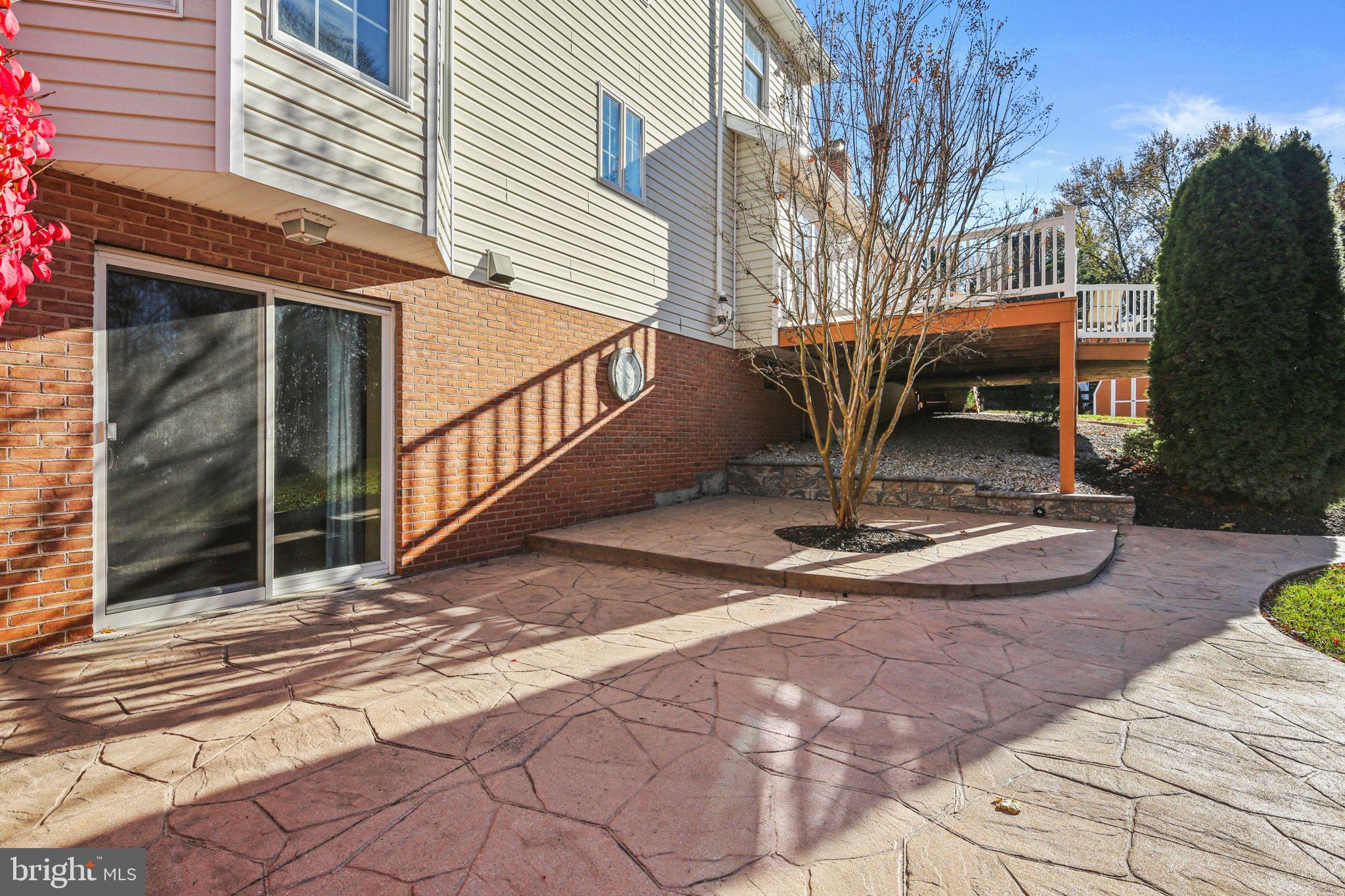 MERRYMAN HEIGHTS - Residential