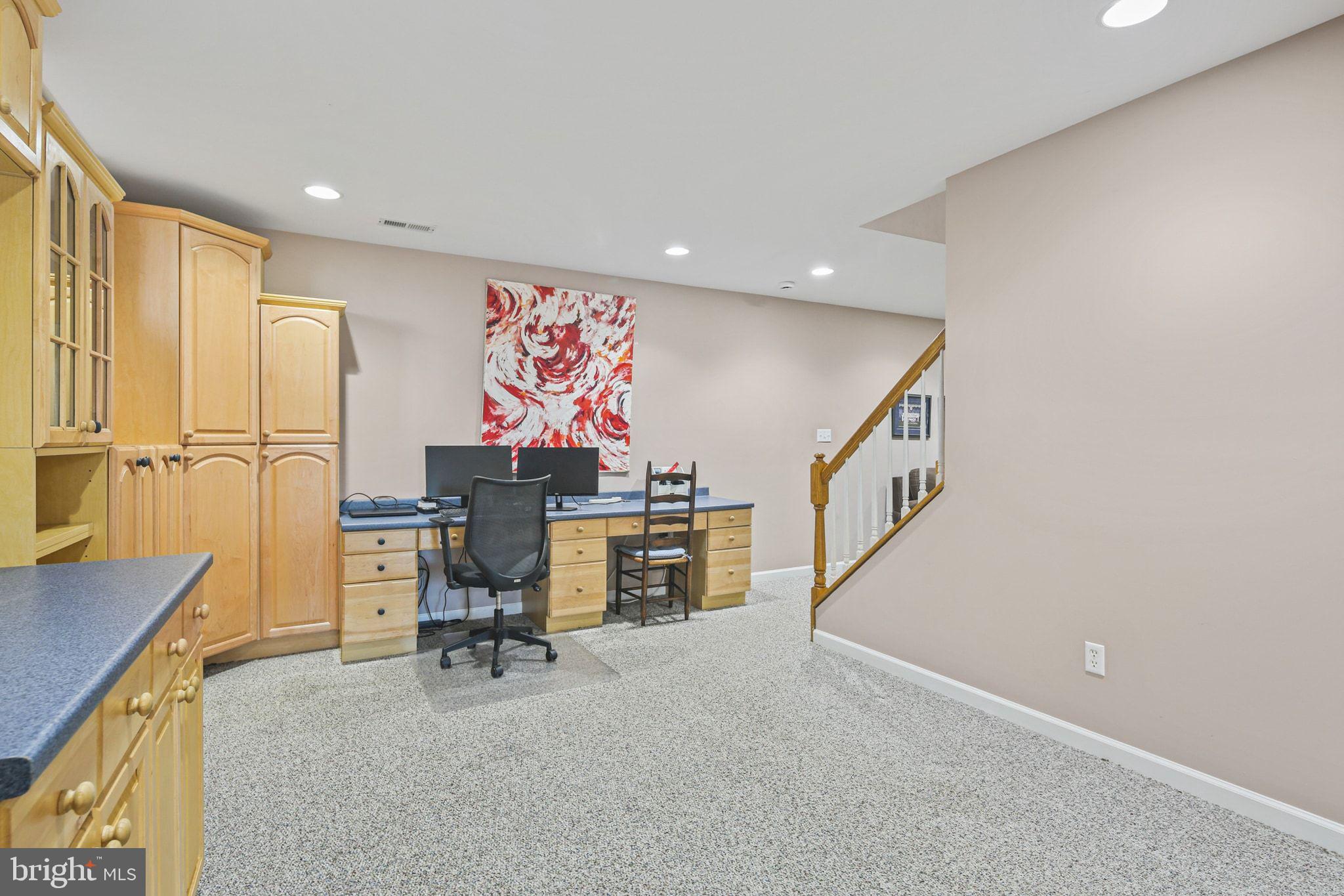 MERRYMAN HEIGHTS - Residential