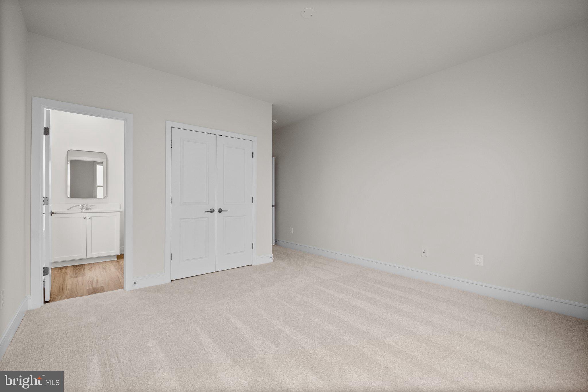 GLENMORE FARM - Residential