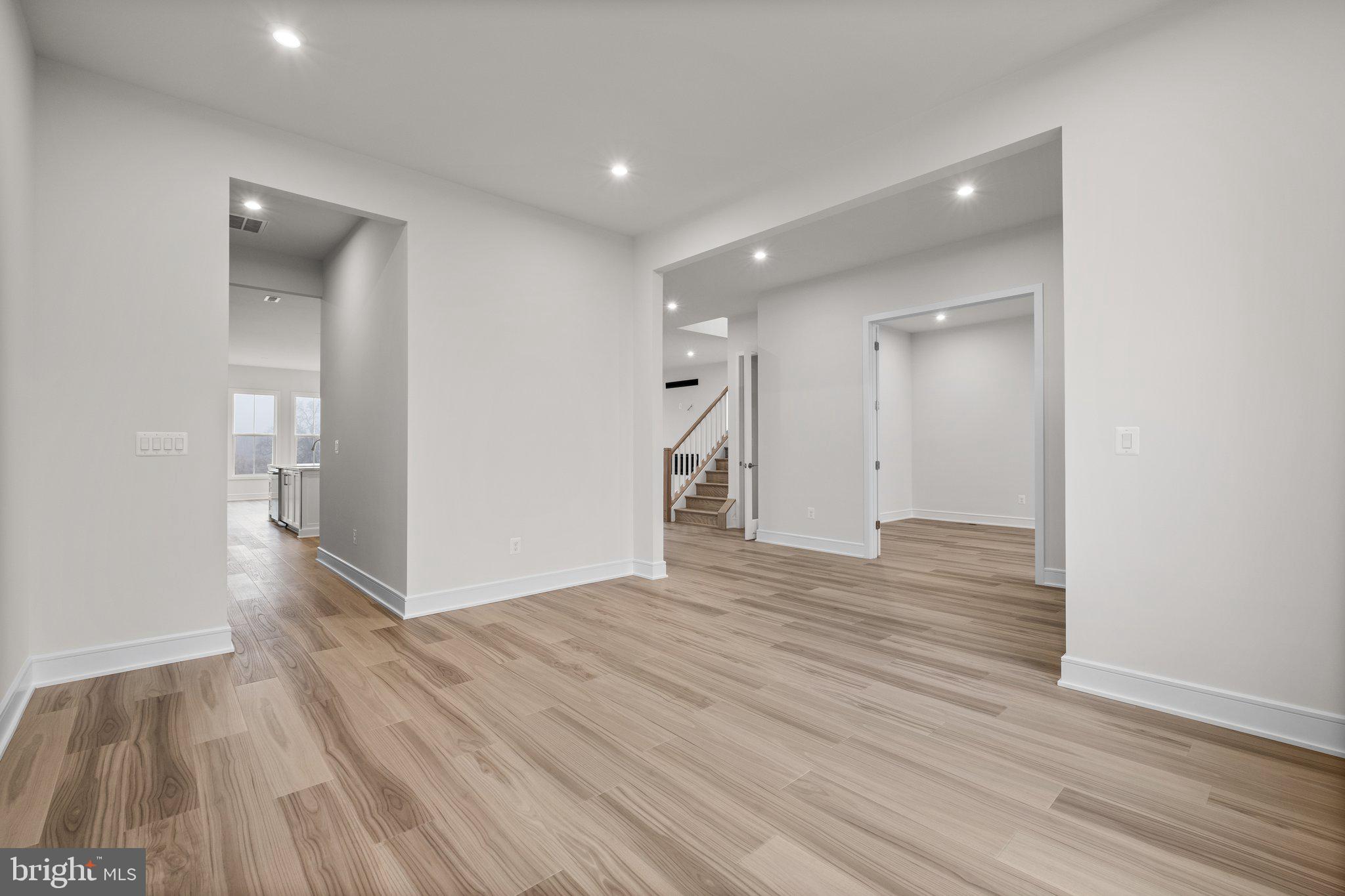 GLENMORE FARM - Residential