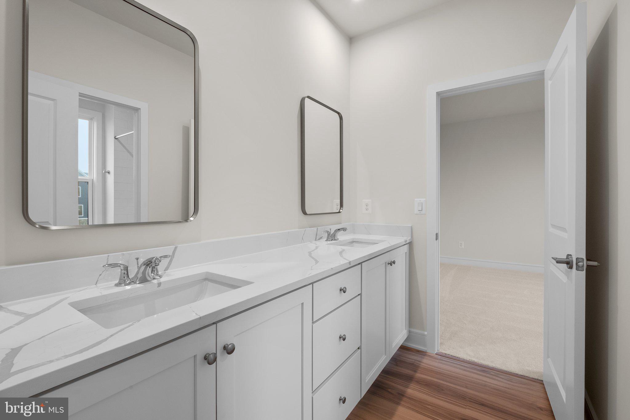 GLENMORE FARM - Residential