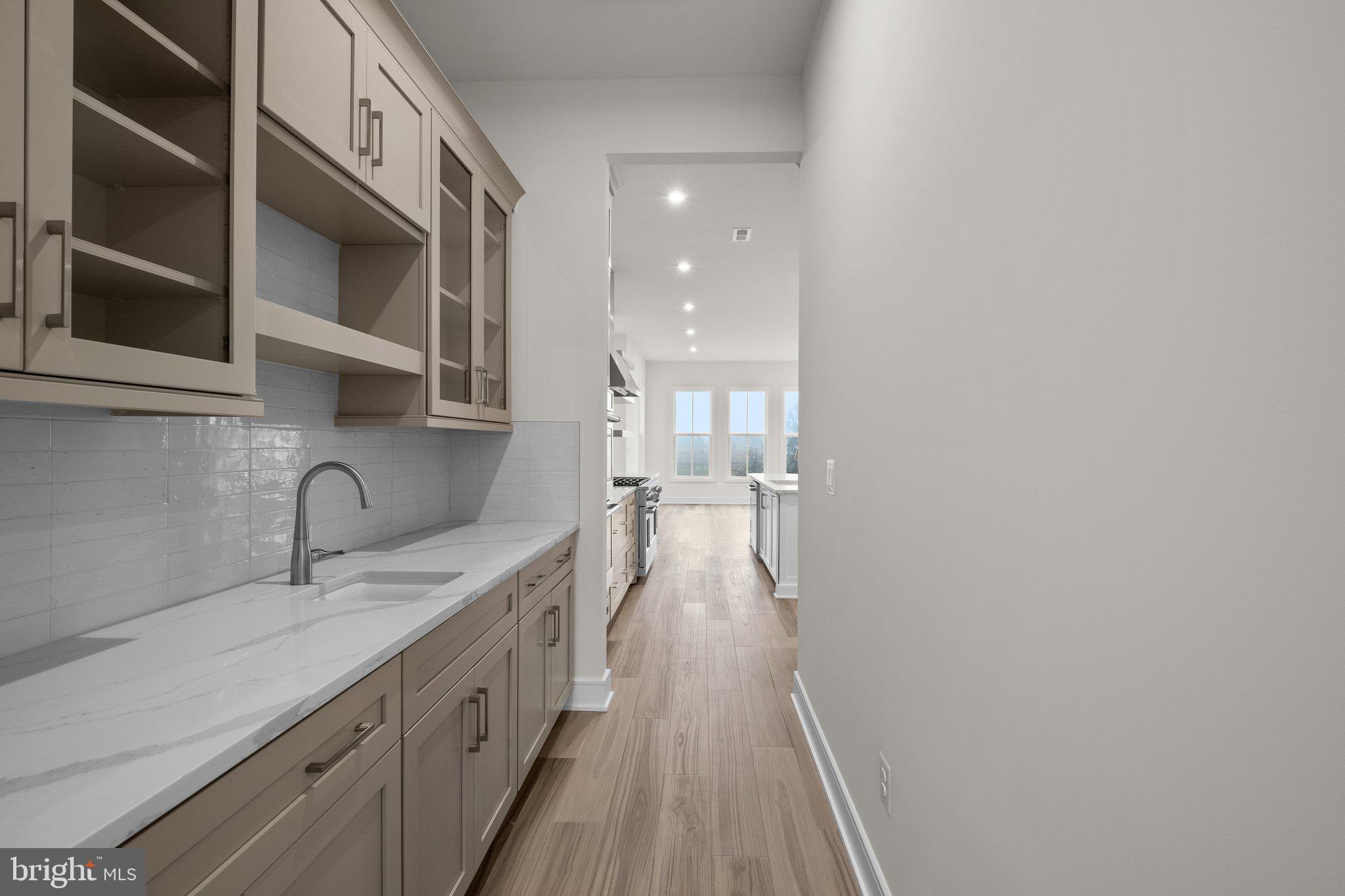 GLENMORE FARM - Residential