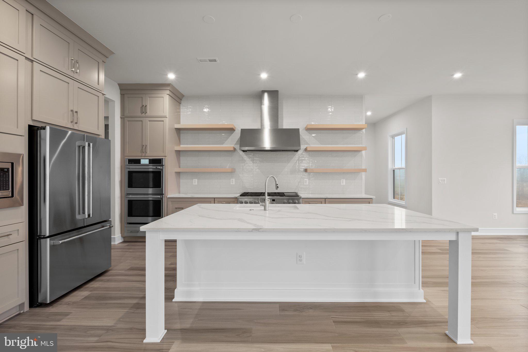 GLENMORE FARM - Residential