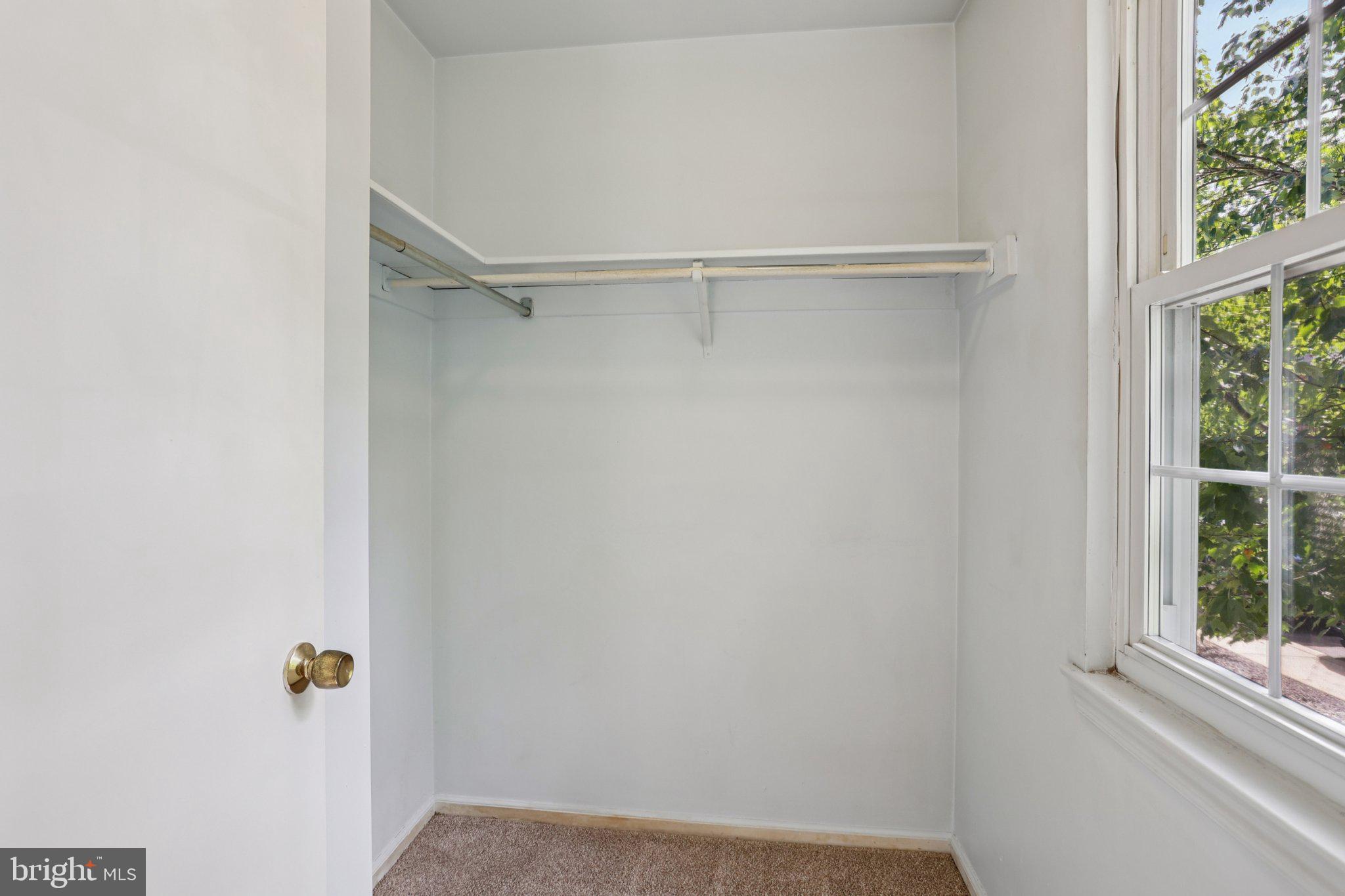 CHATHAM VIL OF TOW - Residential