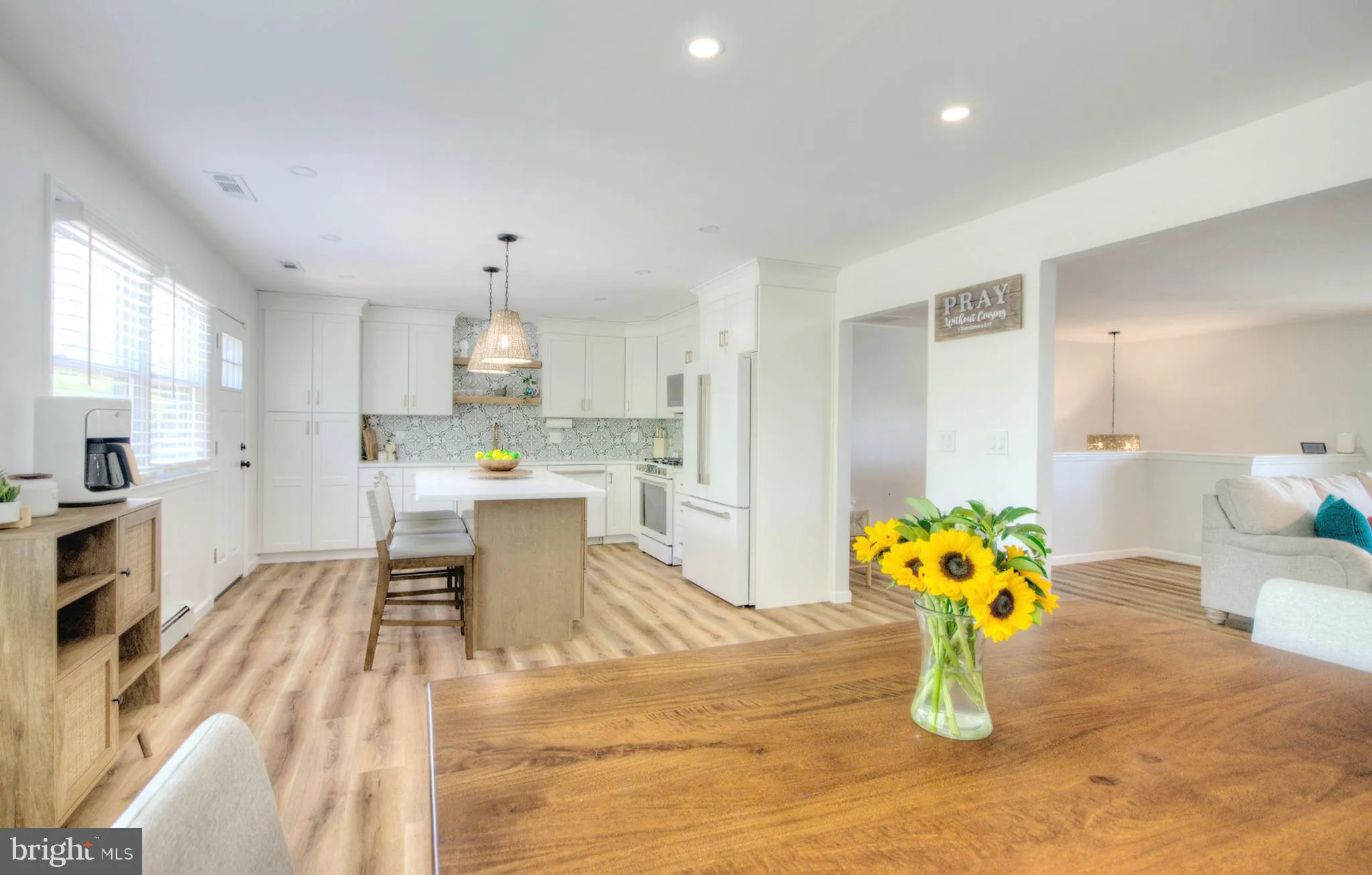 Vineland, New Jersey 08361, United States, 5 Bedrooms Bedrooms, ,3 BathroomsBathrooms,Residential,Active,108183