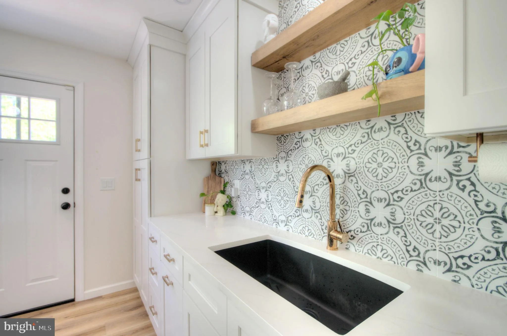 Vineland, New Jersey 08361, United States, 5 Bedrooms Bedrooms, ,3 BathroomsBathrooms,Residential,Active,108183