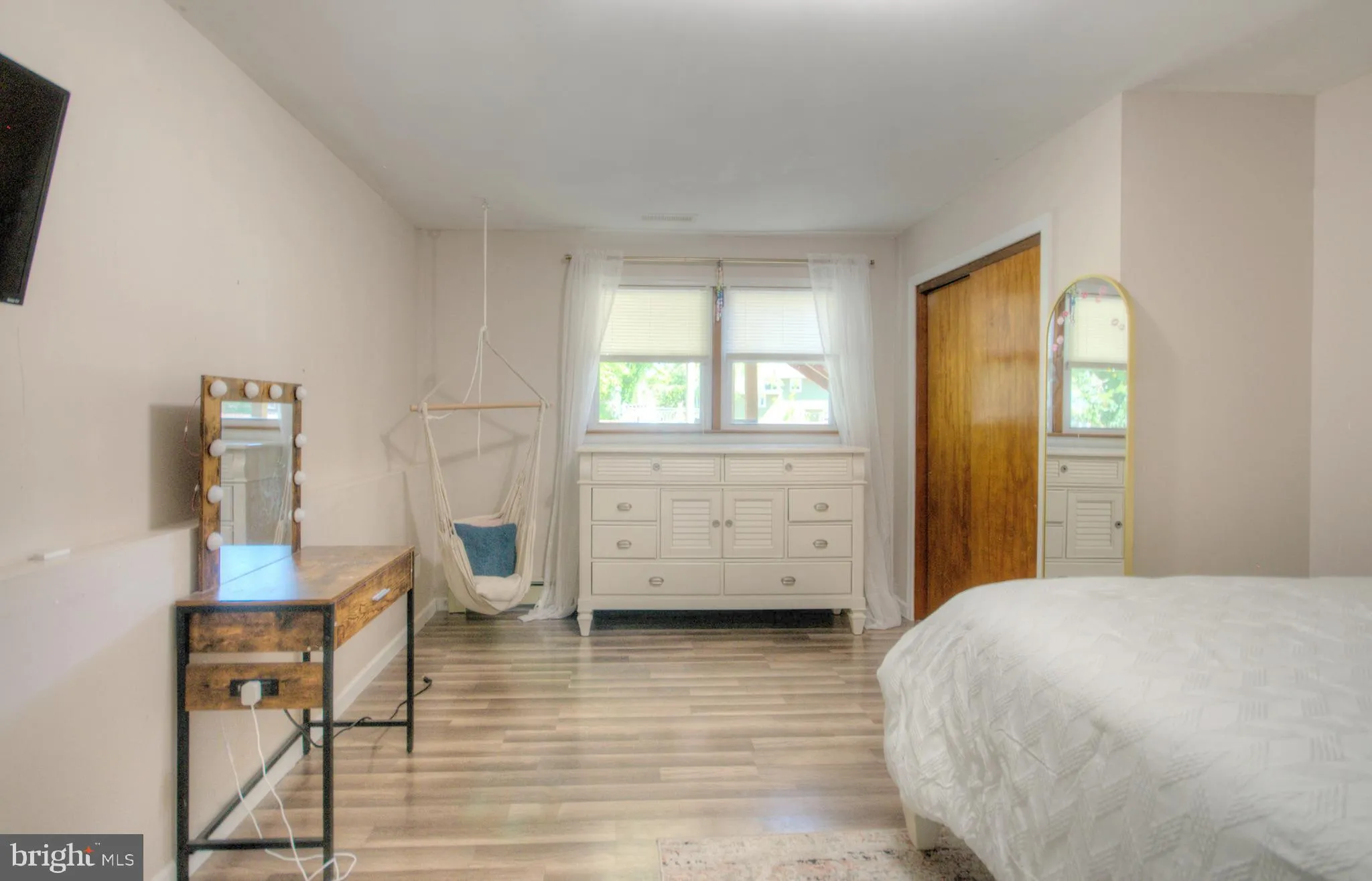 Vineland, New Jersey 08361, United States, 5 Bedrooms Bedrooms, ,3 BathroomsBathrooms,Residential,Active,108183