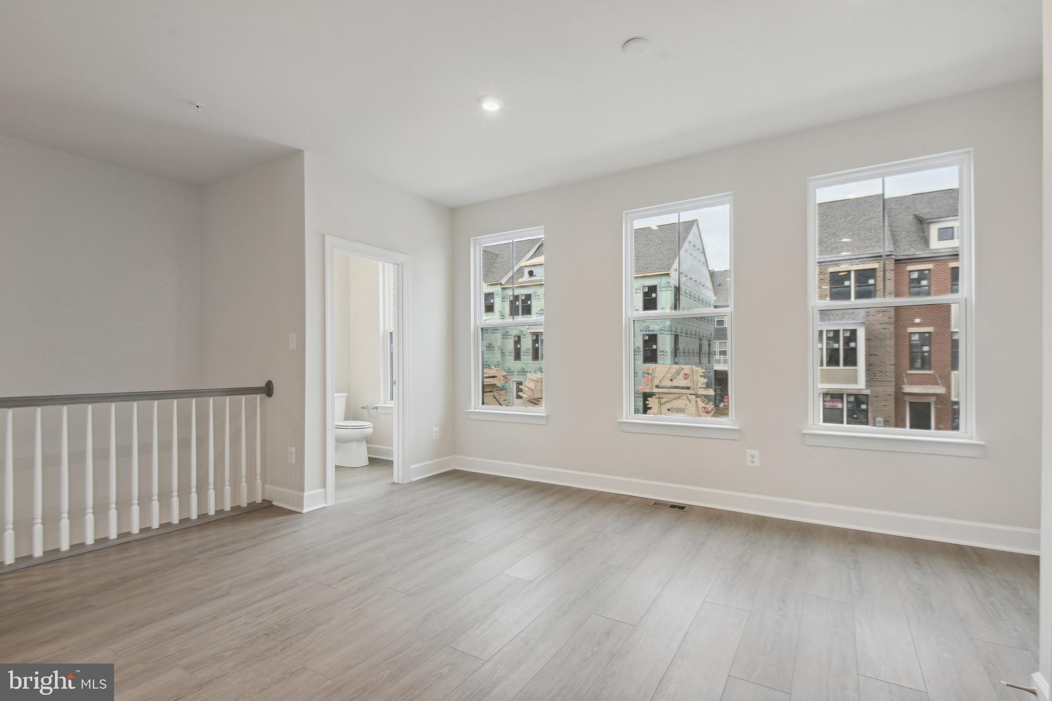 GATEWAY WEST - Residential Lease