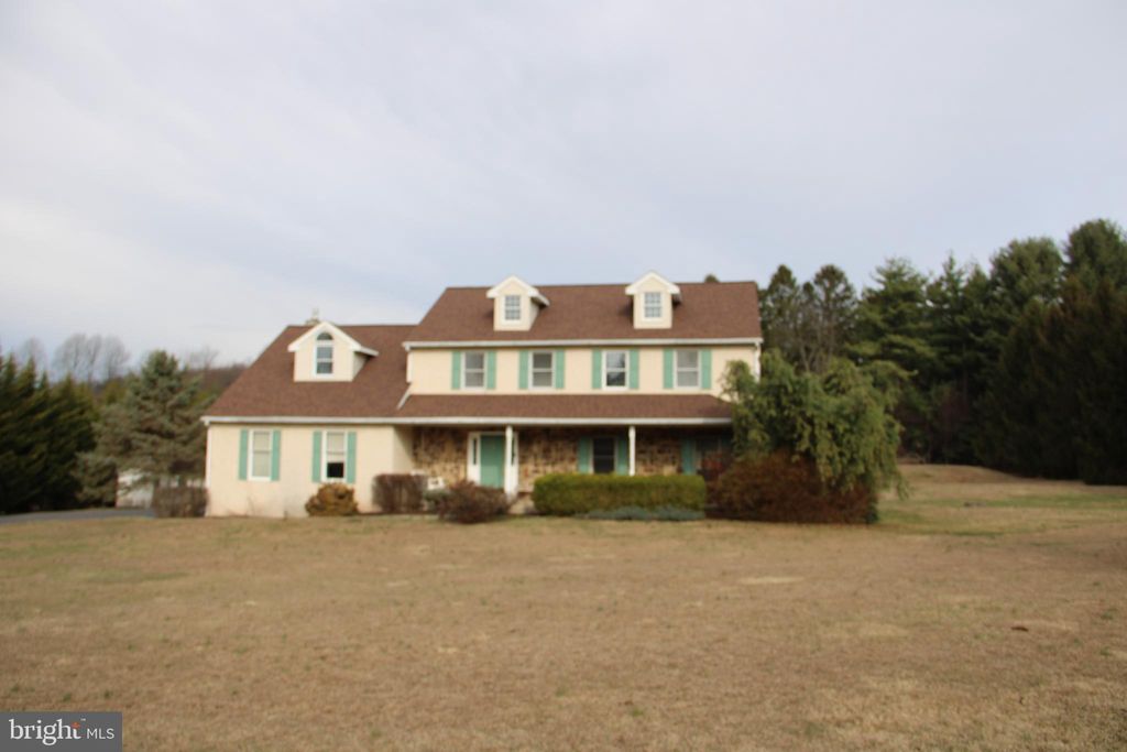 Photo of 1525 Melville Drive, POTTSTOWN, PA 19465 (MLS # PACT2119288)