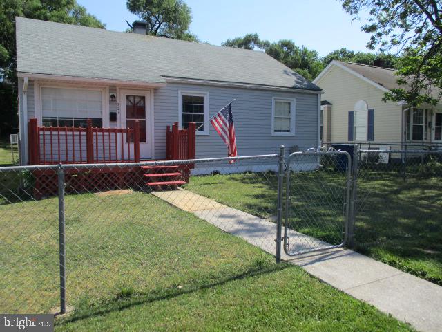 ROYAL VILLAGE - Residential
