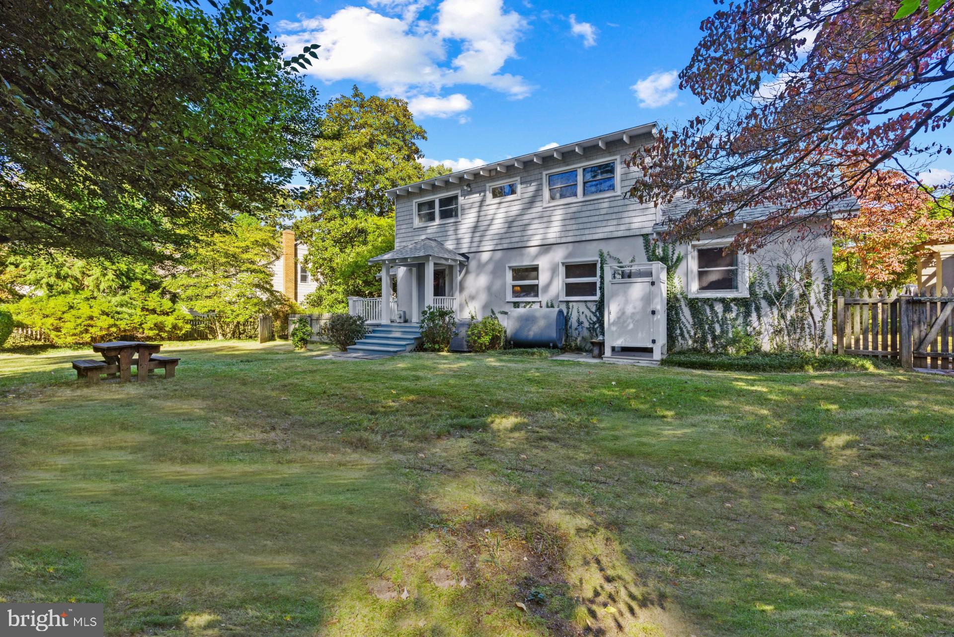 BAY RIDGE - Residential