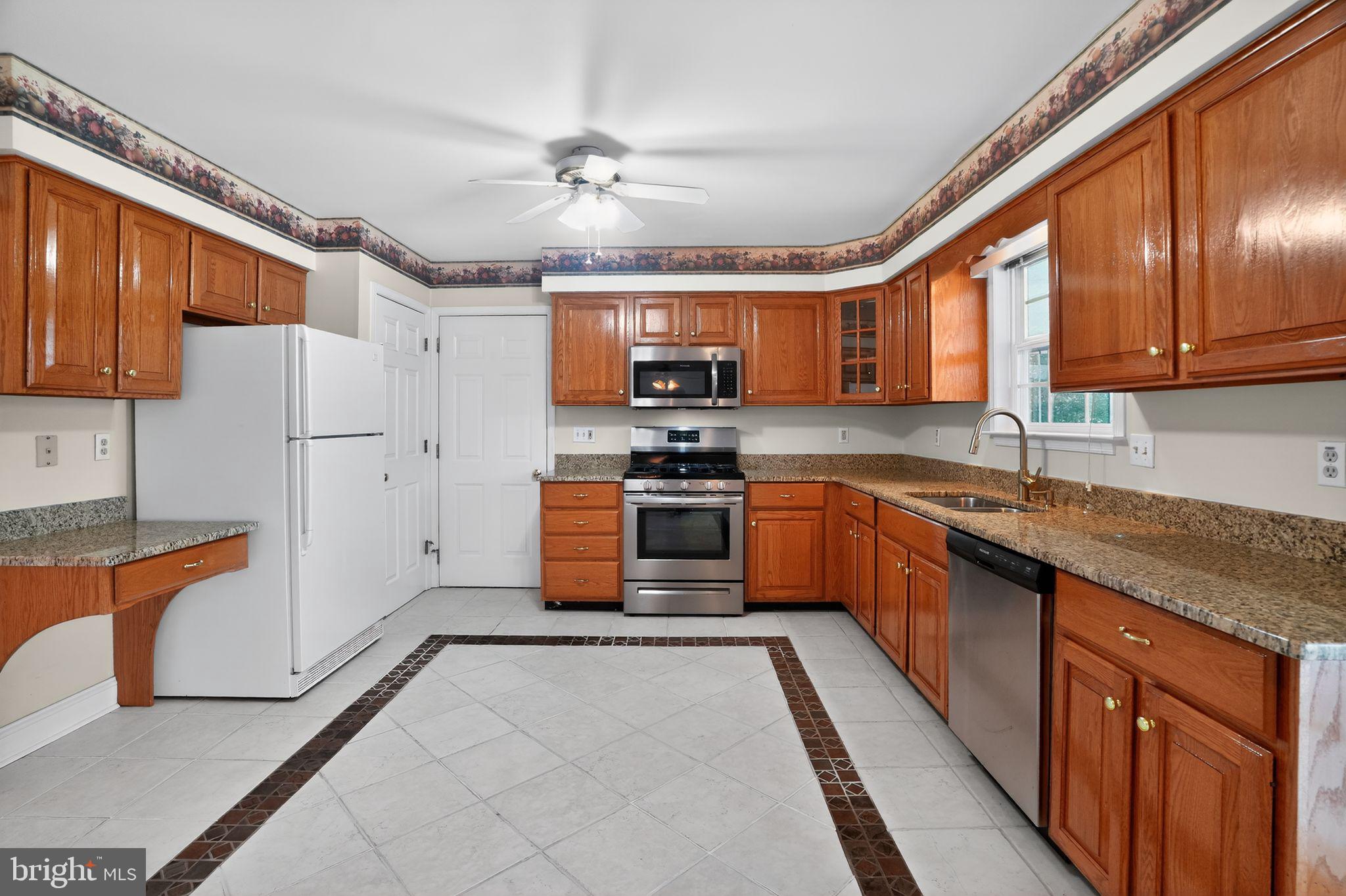 BEECHWOOD - Residential