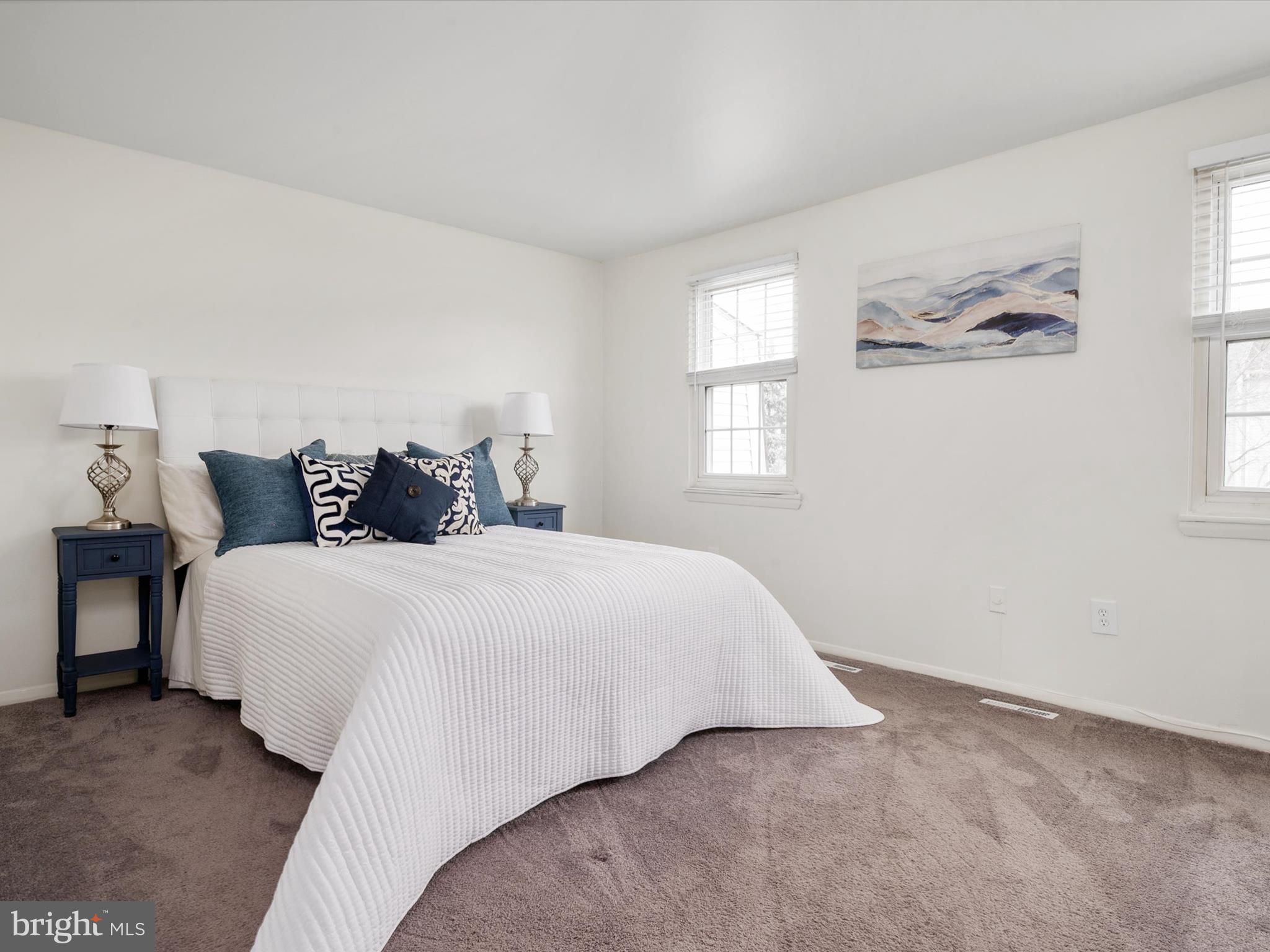 ELIZABETHS LANDING - Residential