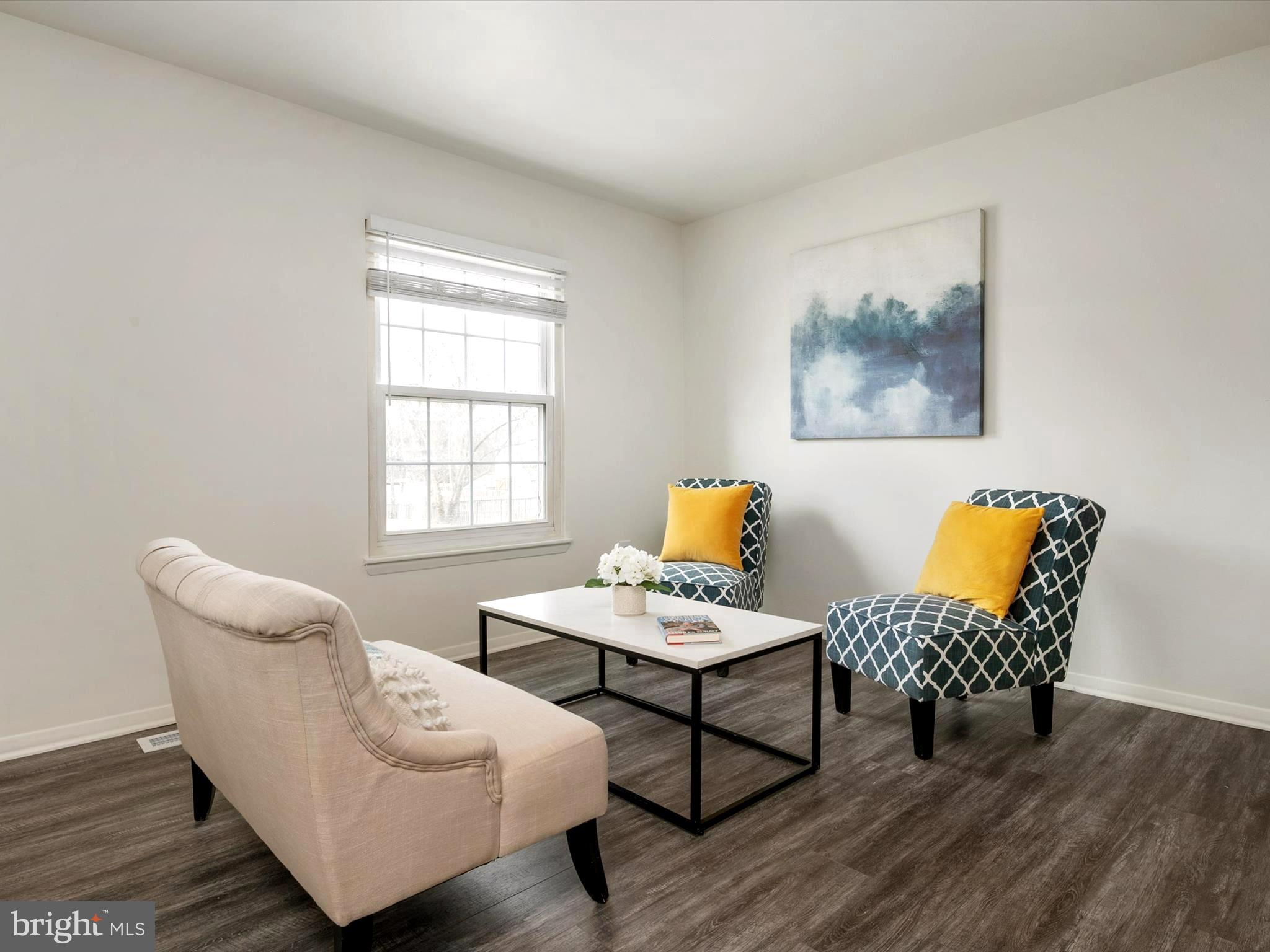 ELIZABETHS LANDING - Residential