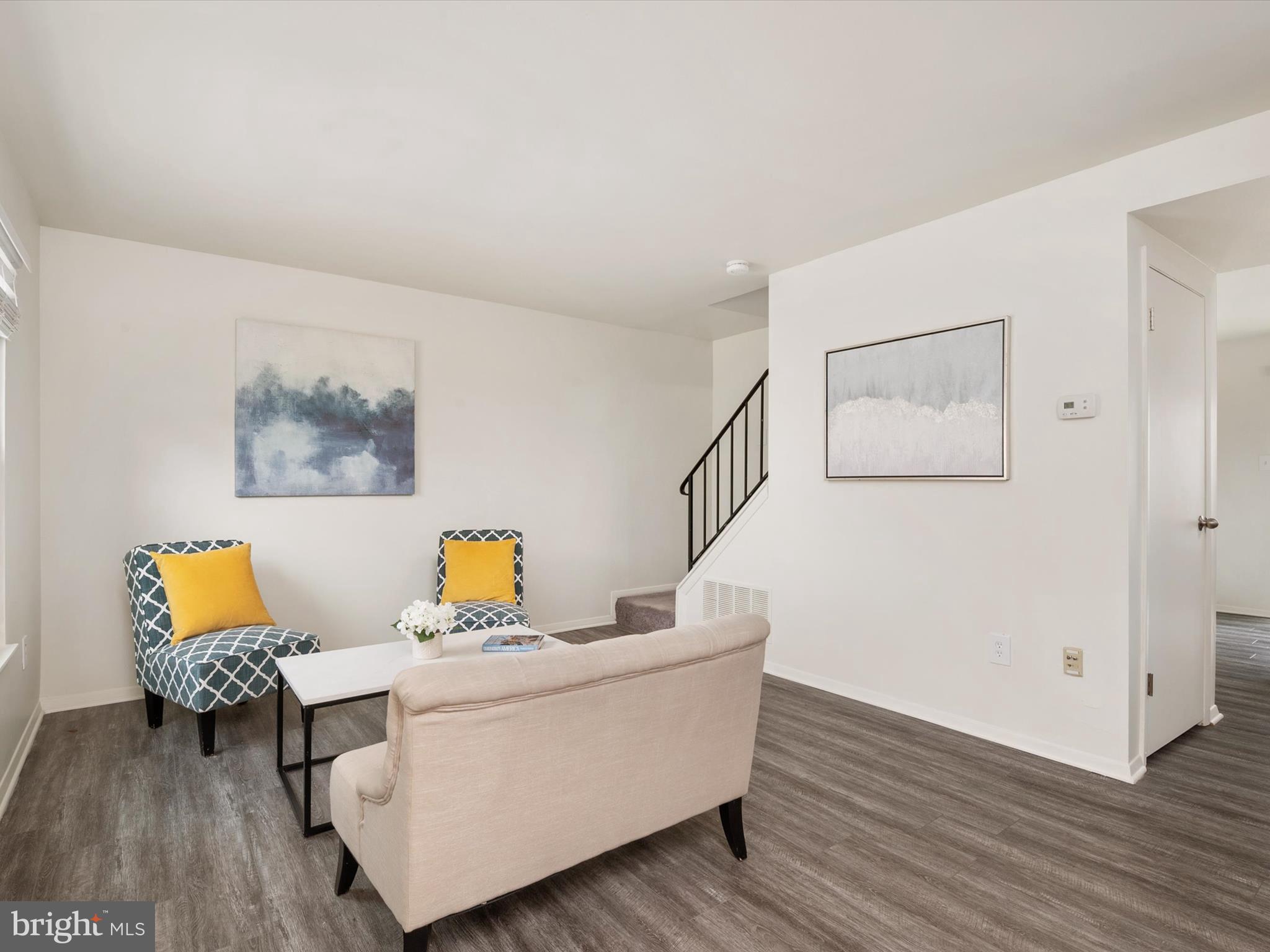 ELIZABETHS LANDING - Residential