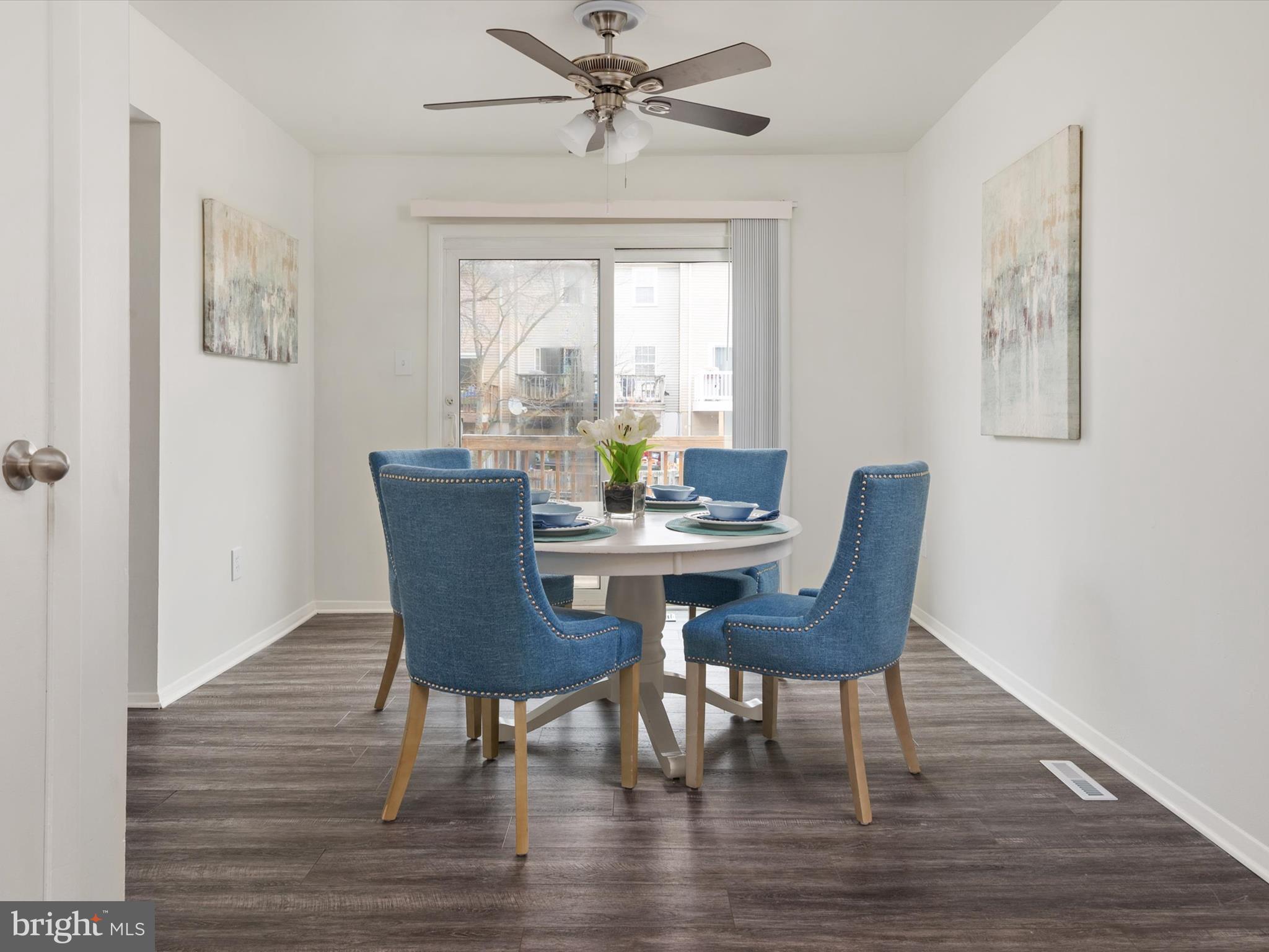 ELIZABETHS LANDING - Residential