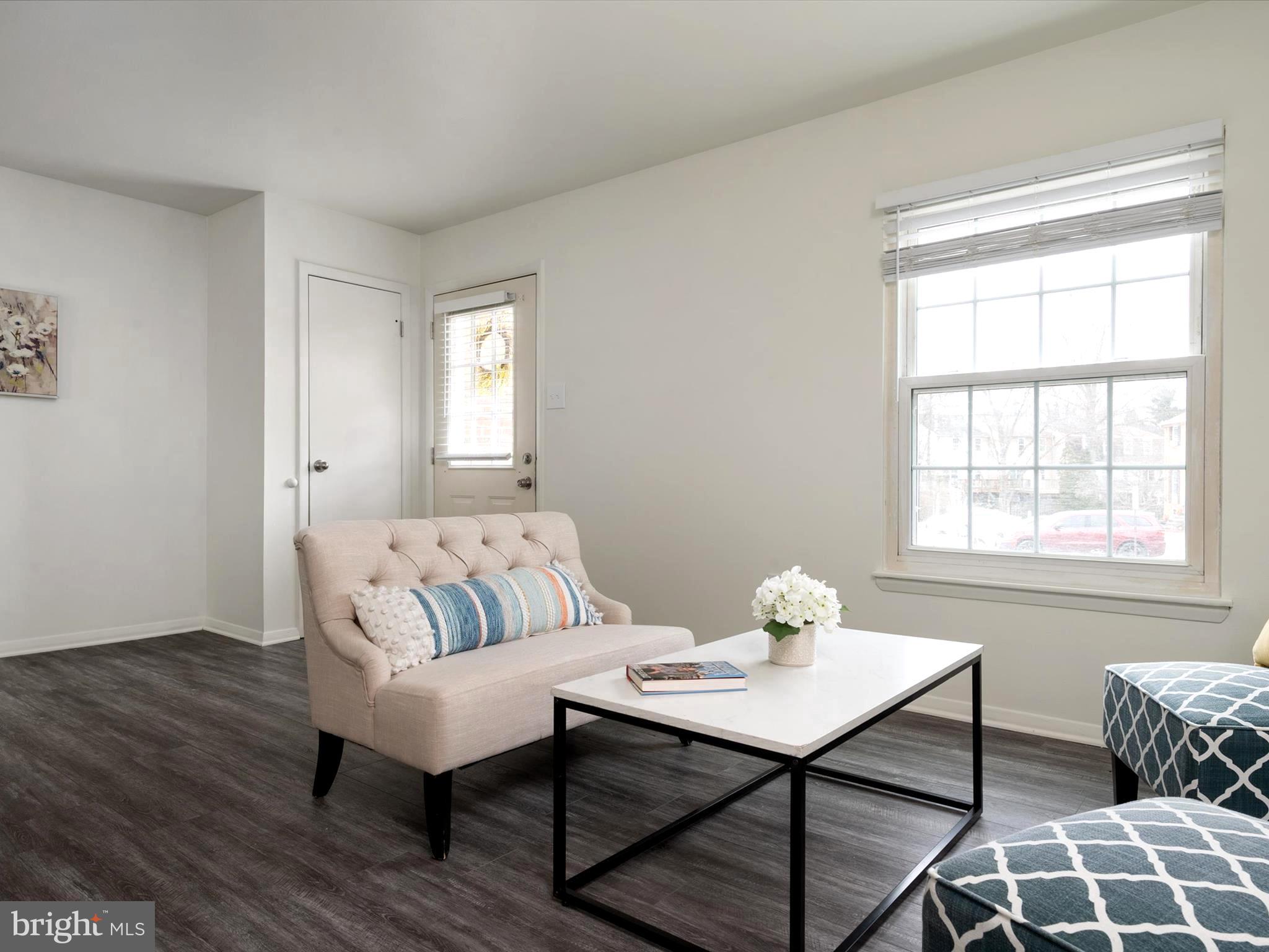 ELIZABETHS LANDING - Residential