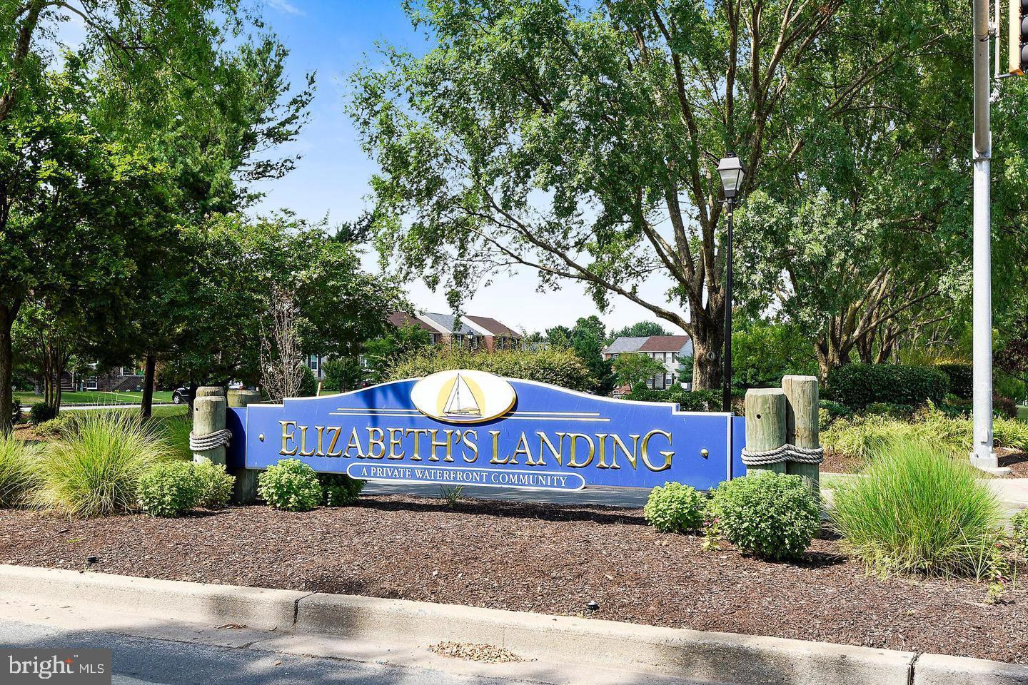 ELIZABETHS LANDING - Residential