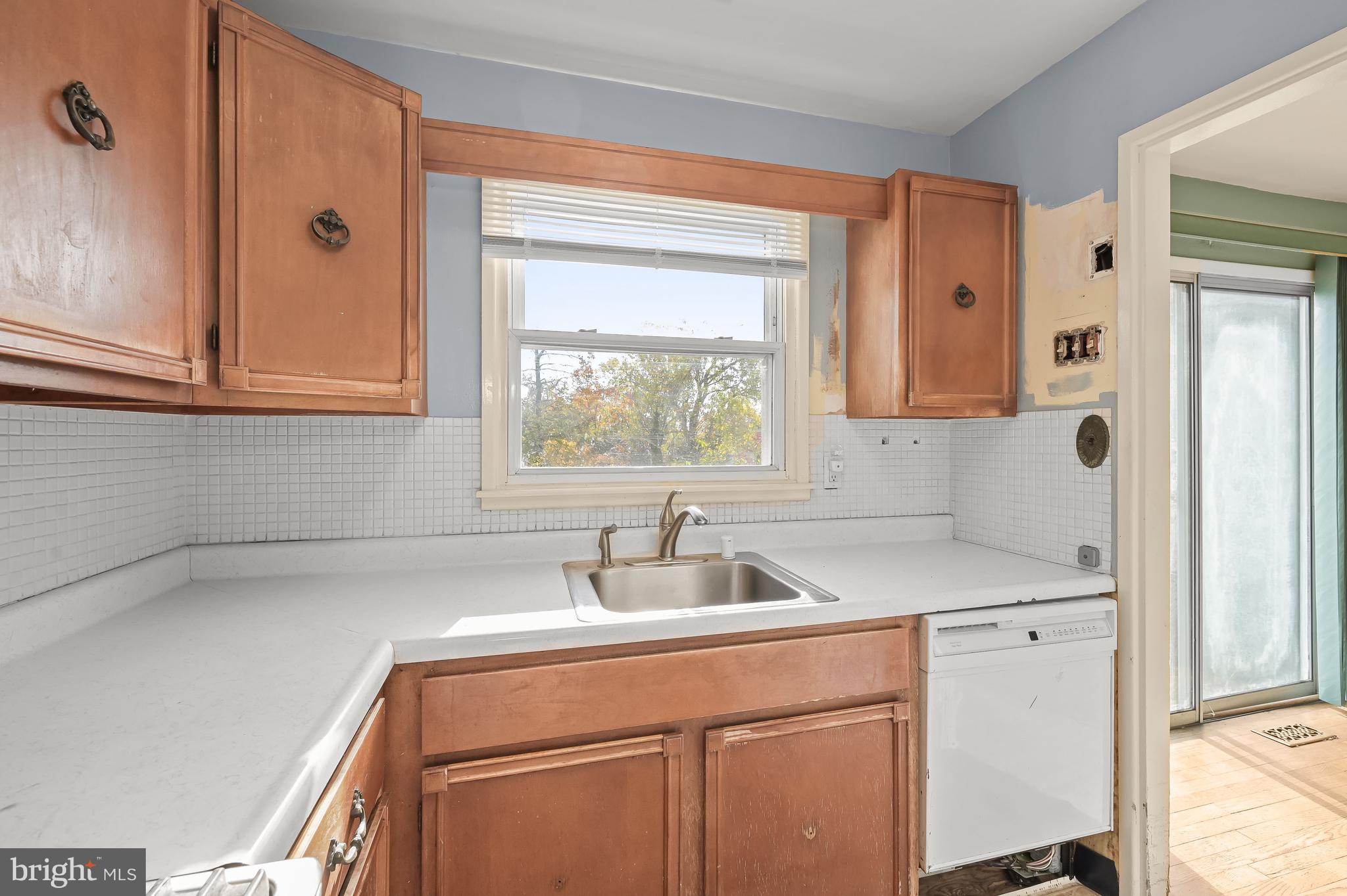 OAK SPRINGS - Residential