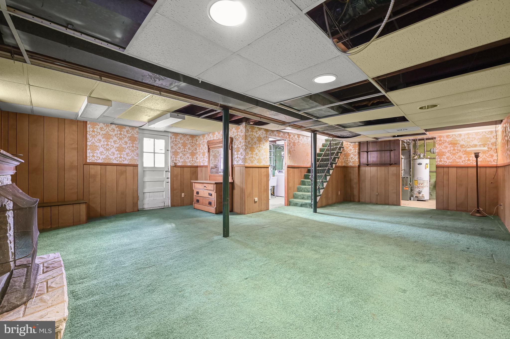 OAK SPRINGS - Residential