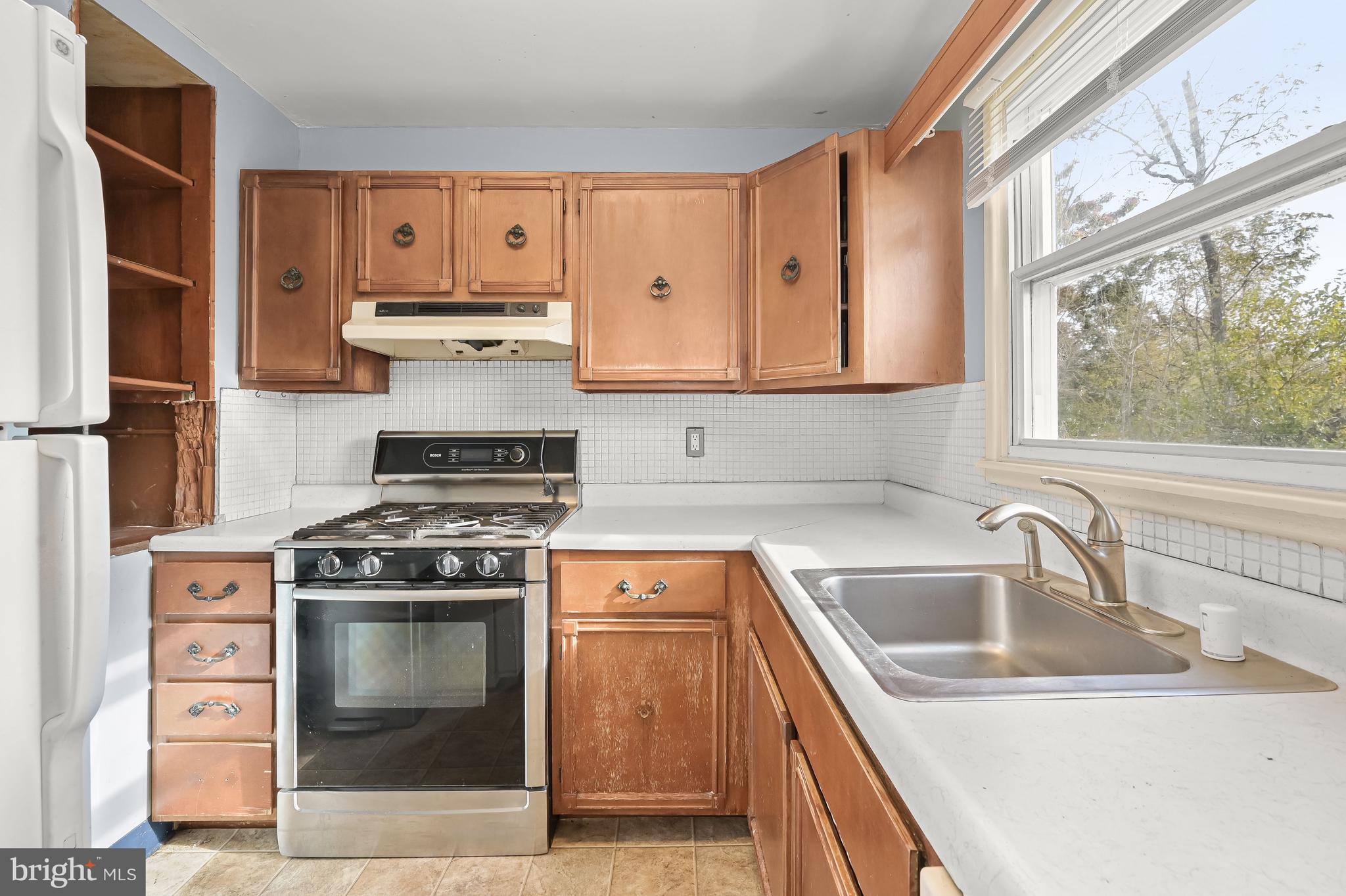 OAK SPRINGS - Residential