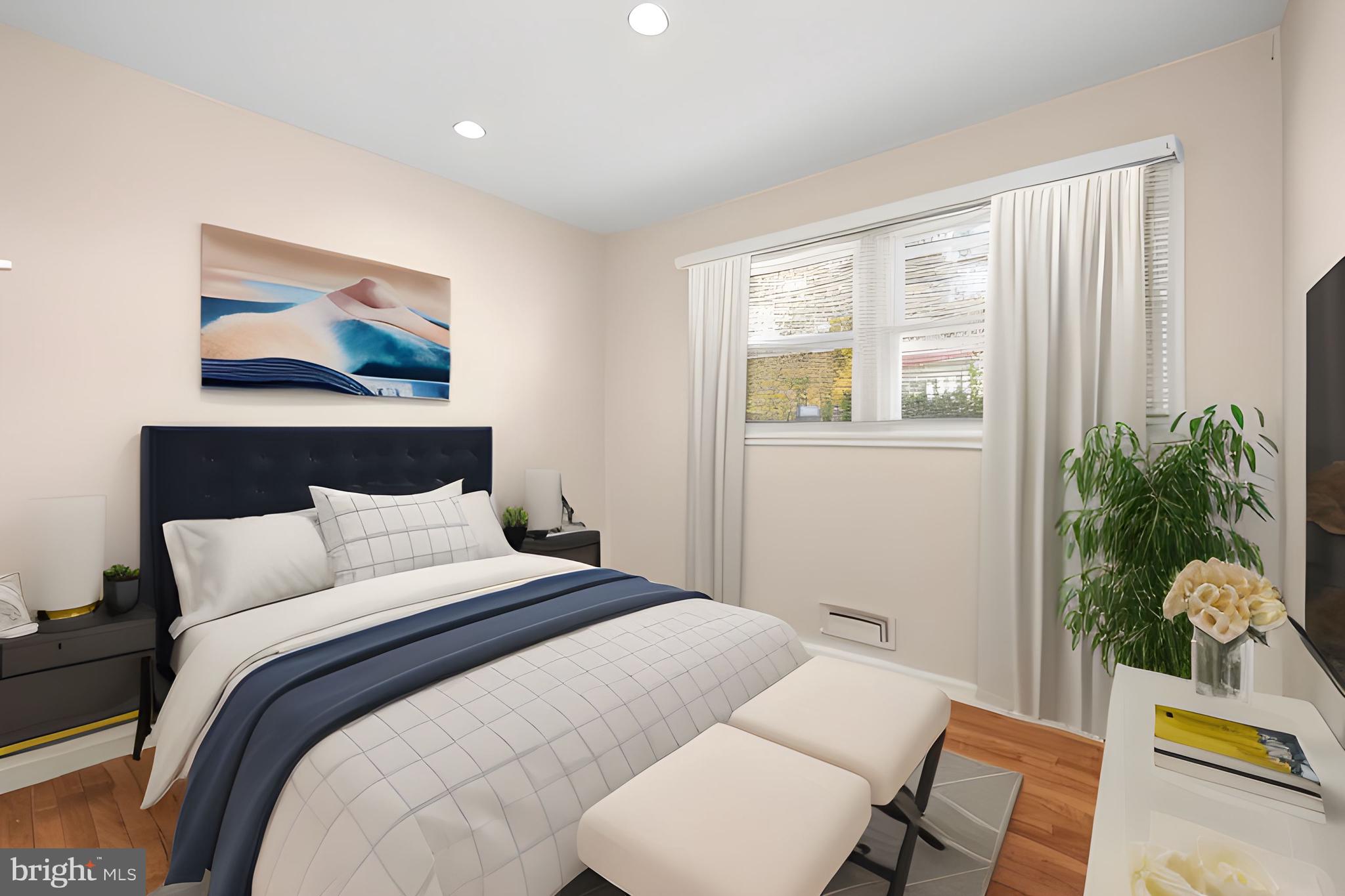 OAK SPRINGS - Residential