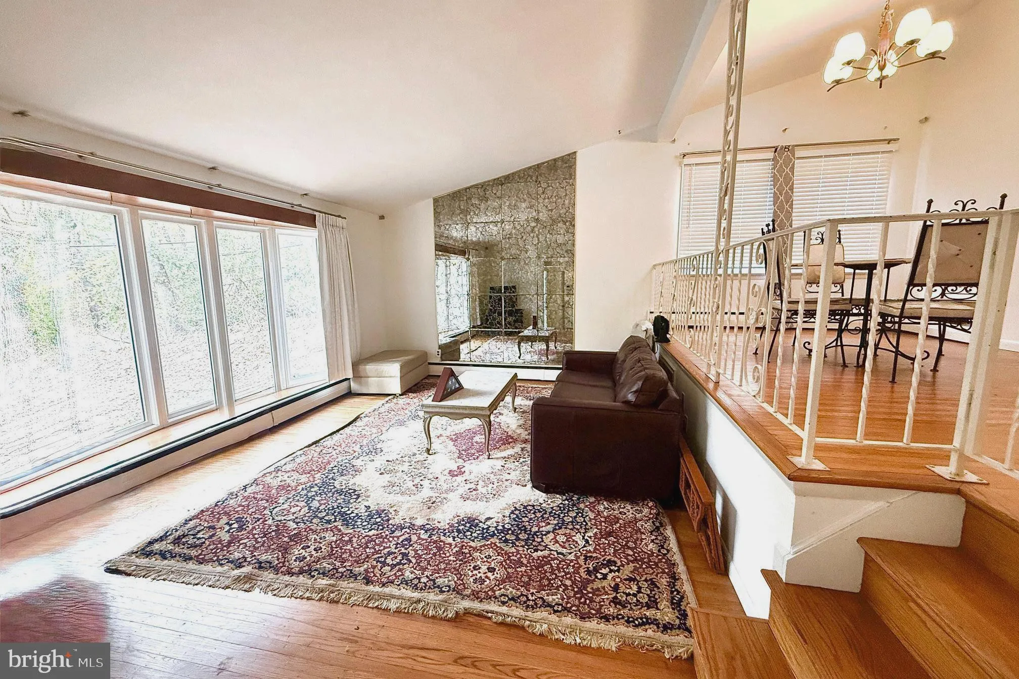 Berwyn, Pennsylvania 19312, United States, 3 Bedrooms Bedrooms, ,3 BathroomsBathrooms,Residential,Active,31162