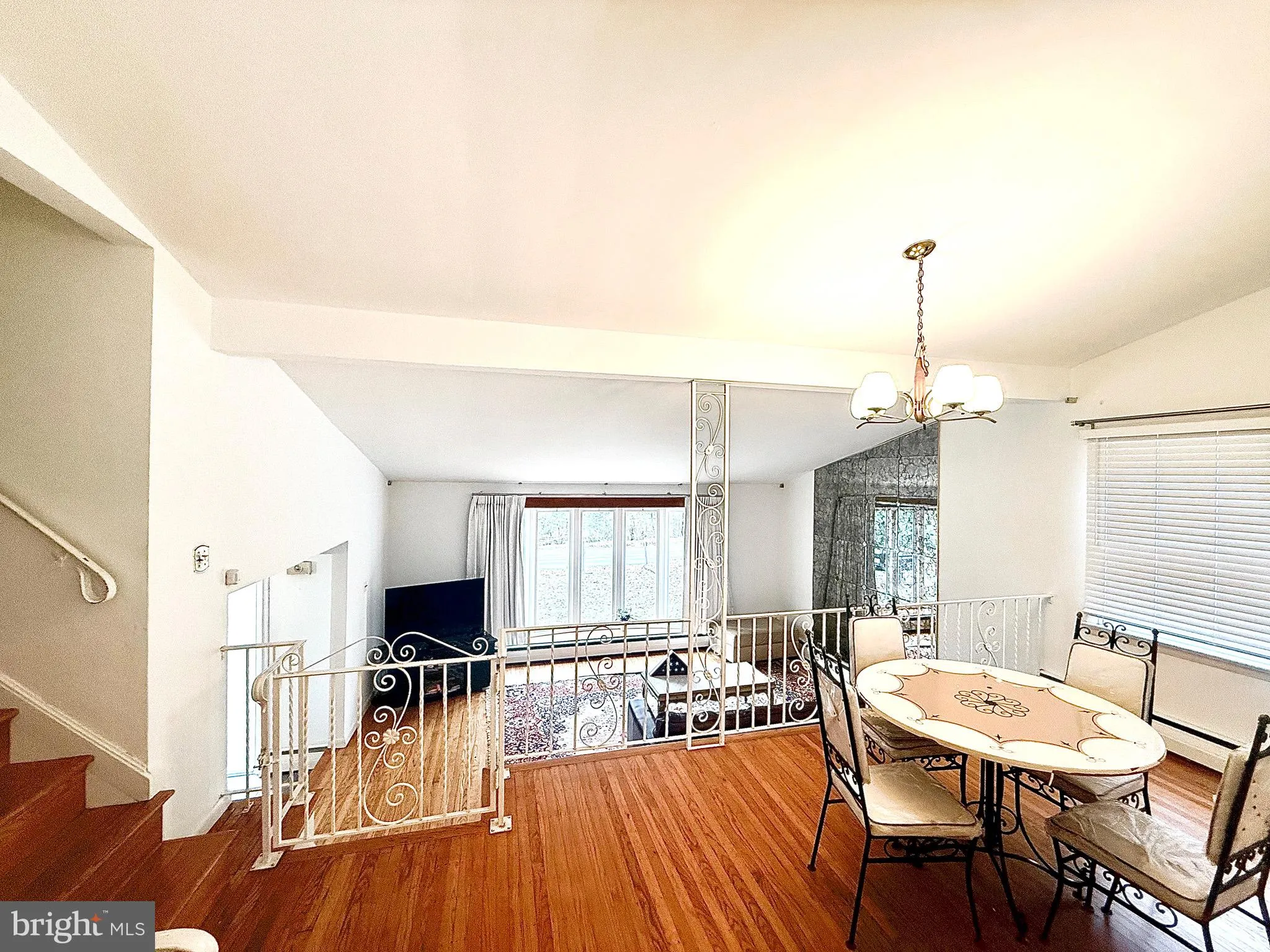 Berwyn, Pennsylvania 19312, United States, 3 Bedrooms Bedrooms, ,3 BathroomsBathrooms,Residential,Active,31162