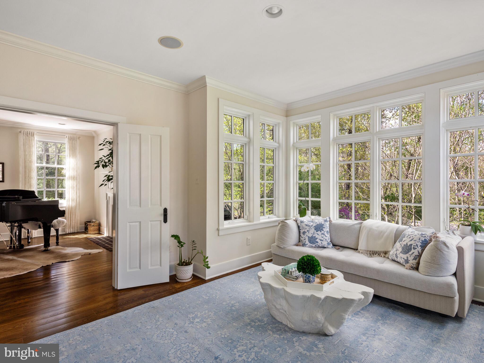 RADNOR HUNT - Residential