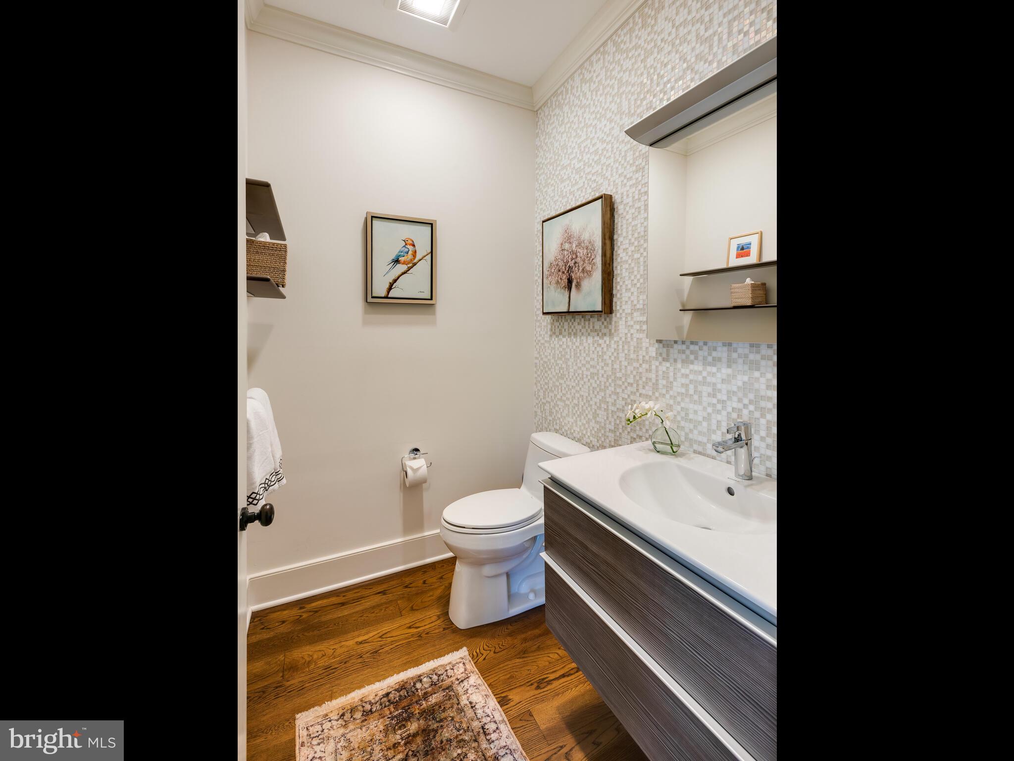 RADNOR HUNT - Residential