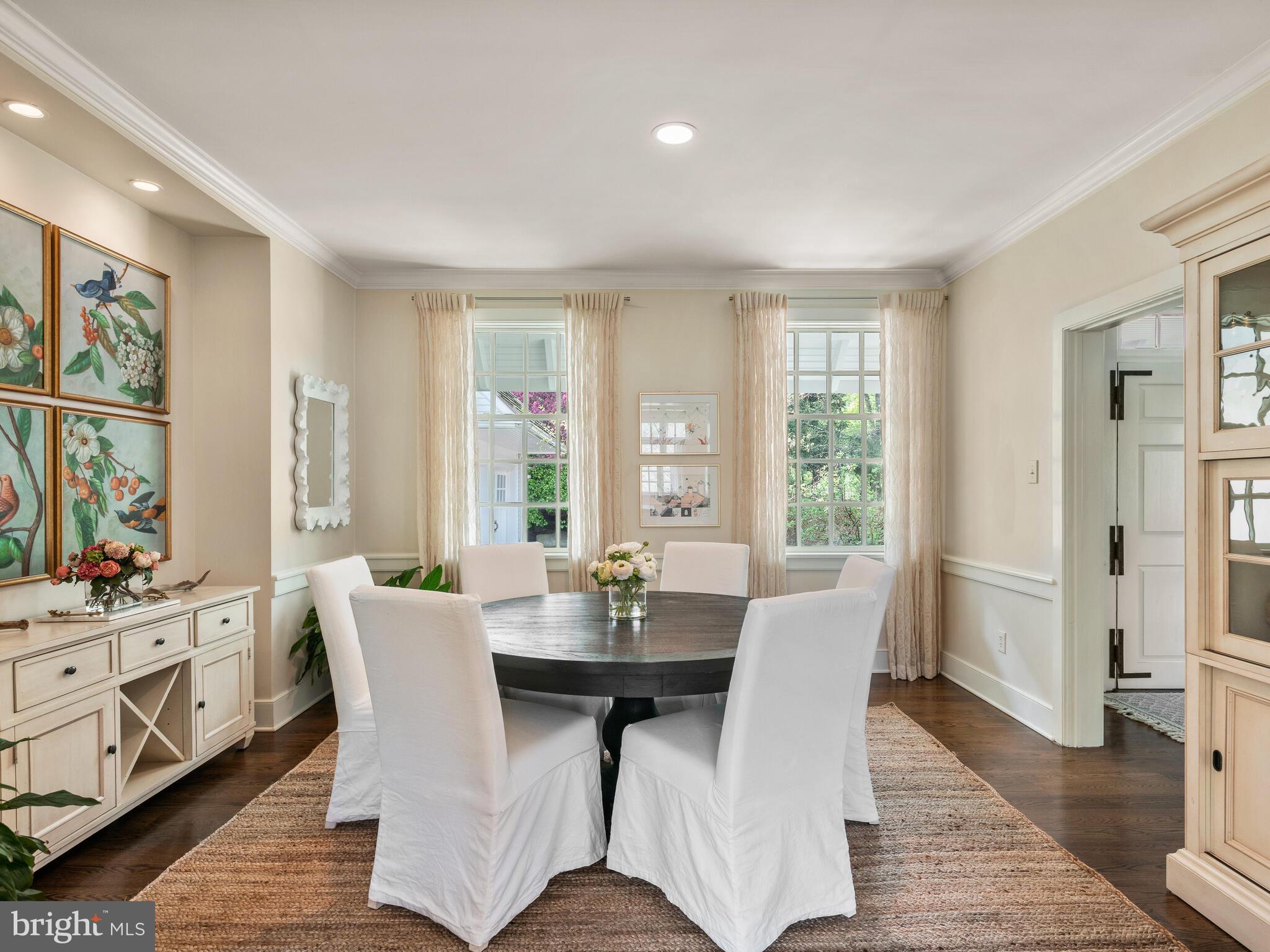 RADNOR HUNT - Residential