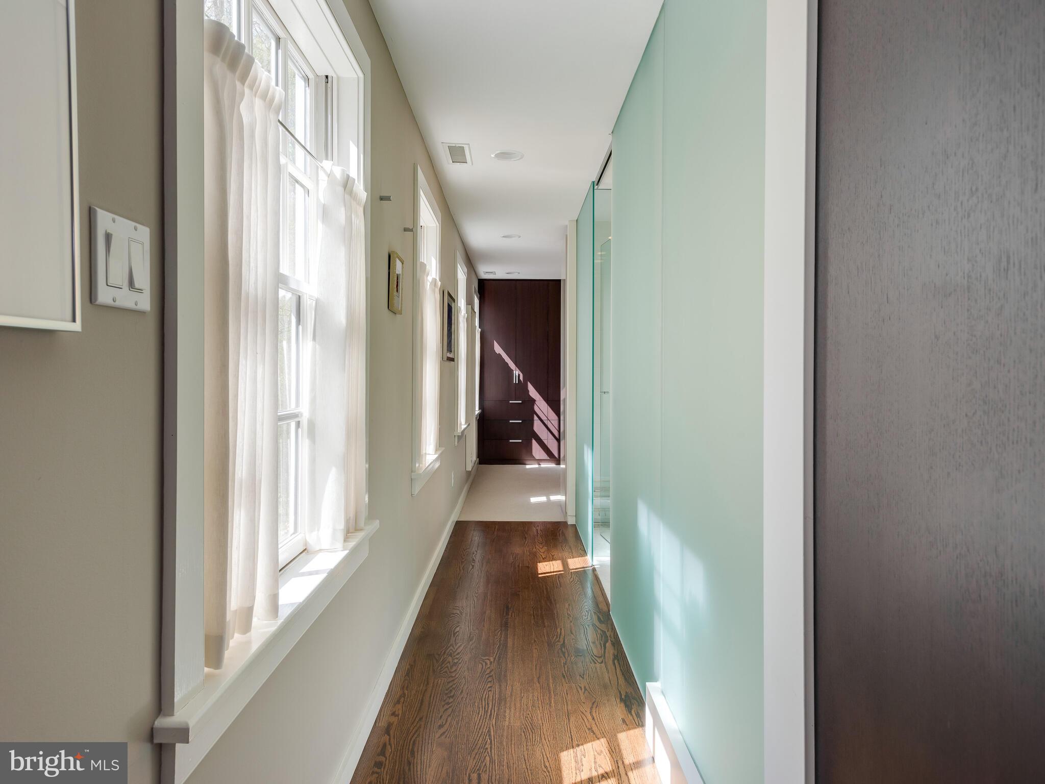 RADNOR HUNT - Residential