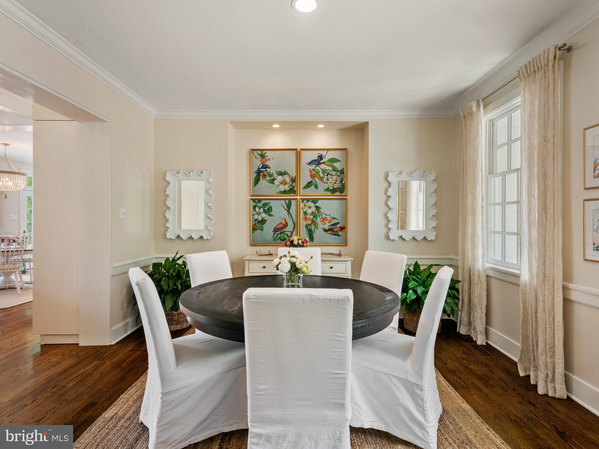 RADNOR HUNT - Residential