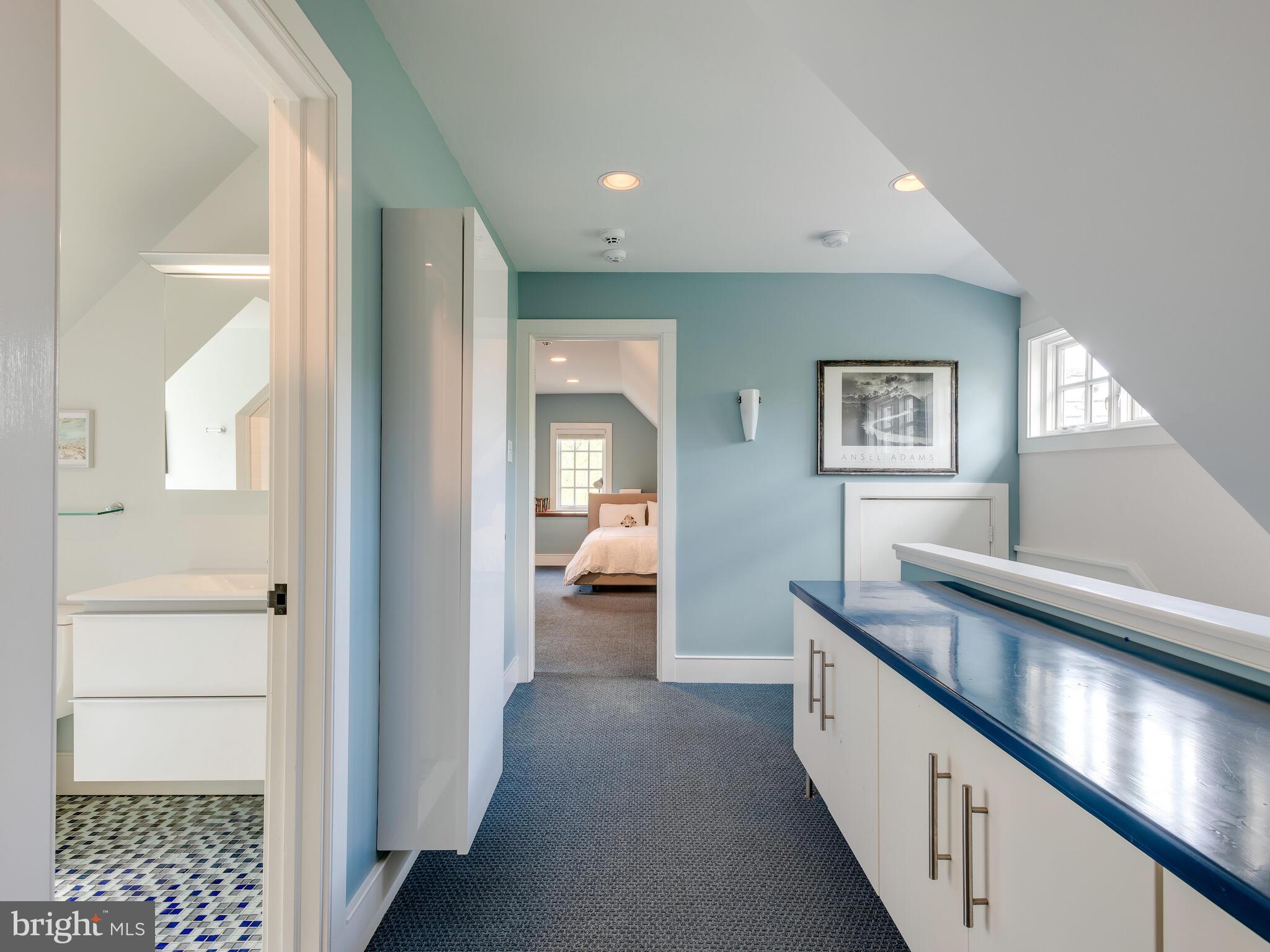 RADNOR HUNT - Residential