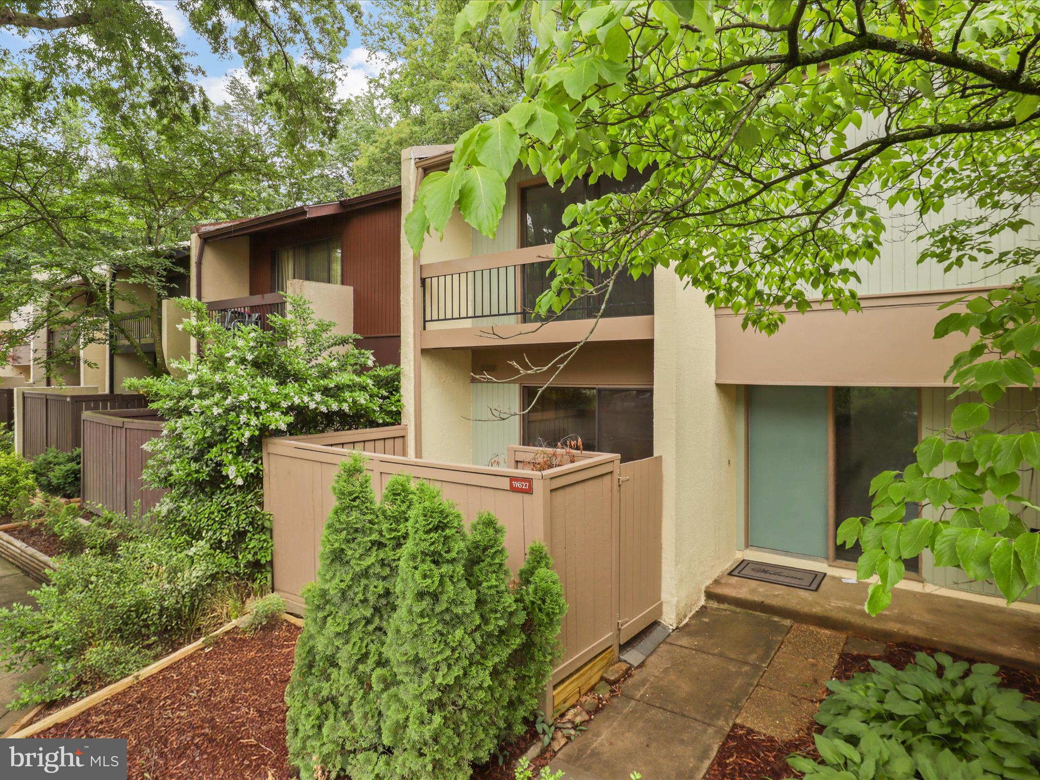 11627 NEWBRIDGE COURT