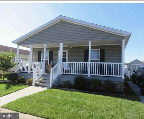 8 LYDIAN DRIVE WILLIAMSTOWN NJ 08094