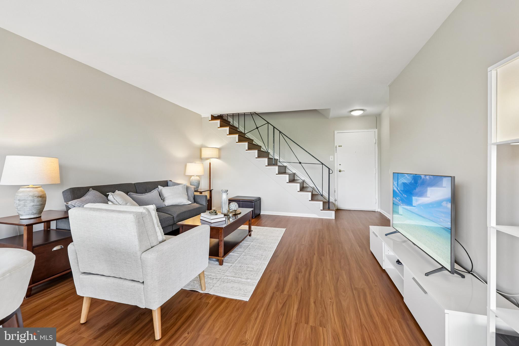 301 N BEAUREGARD STREET 313