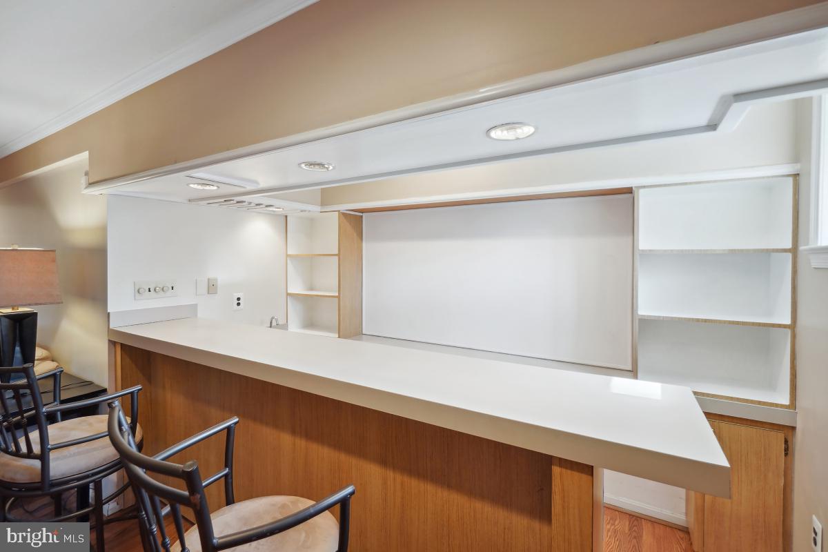 STONEGATE - Residential