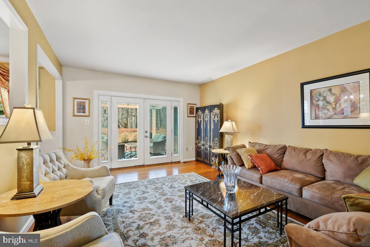 STONEGATE - Residential