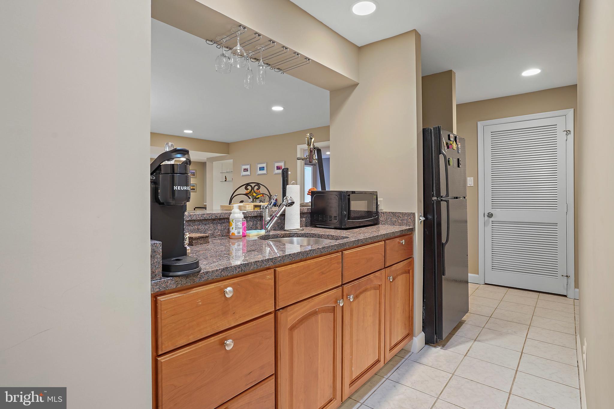 RESTON - Residential Lease