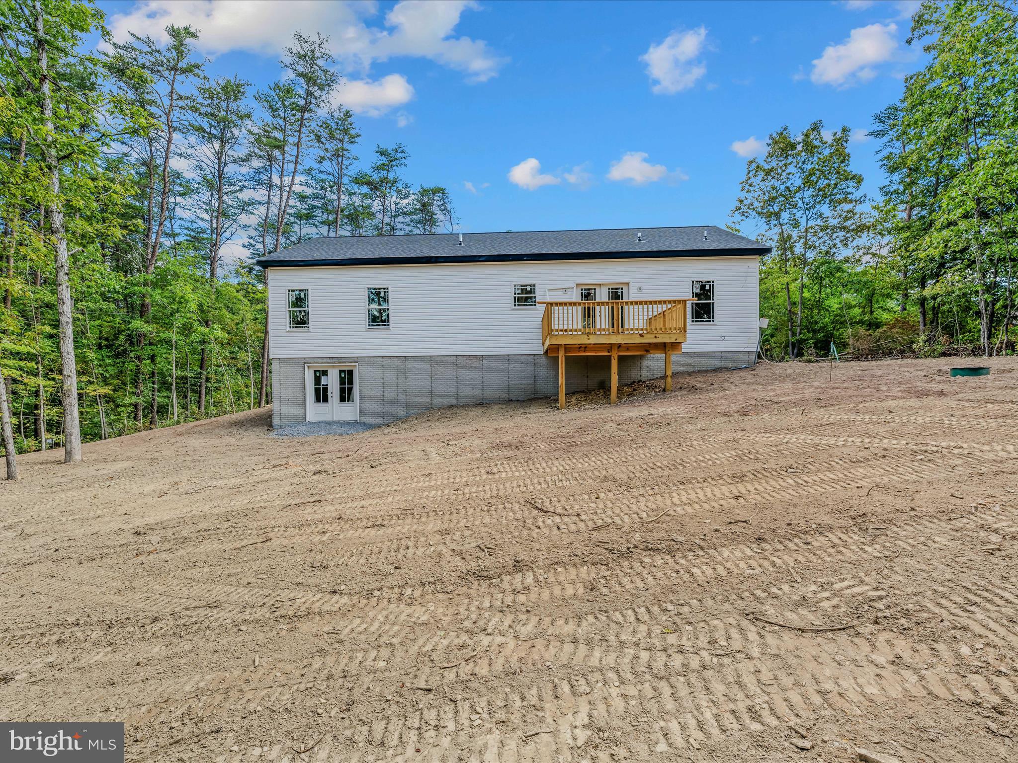 SLEEPY CREEK FOREST - Residential
