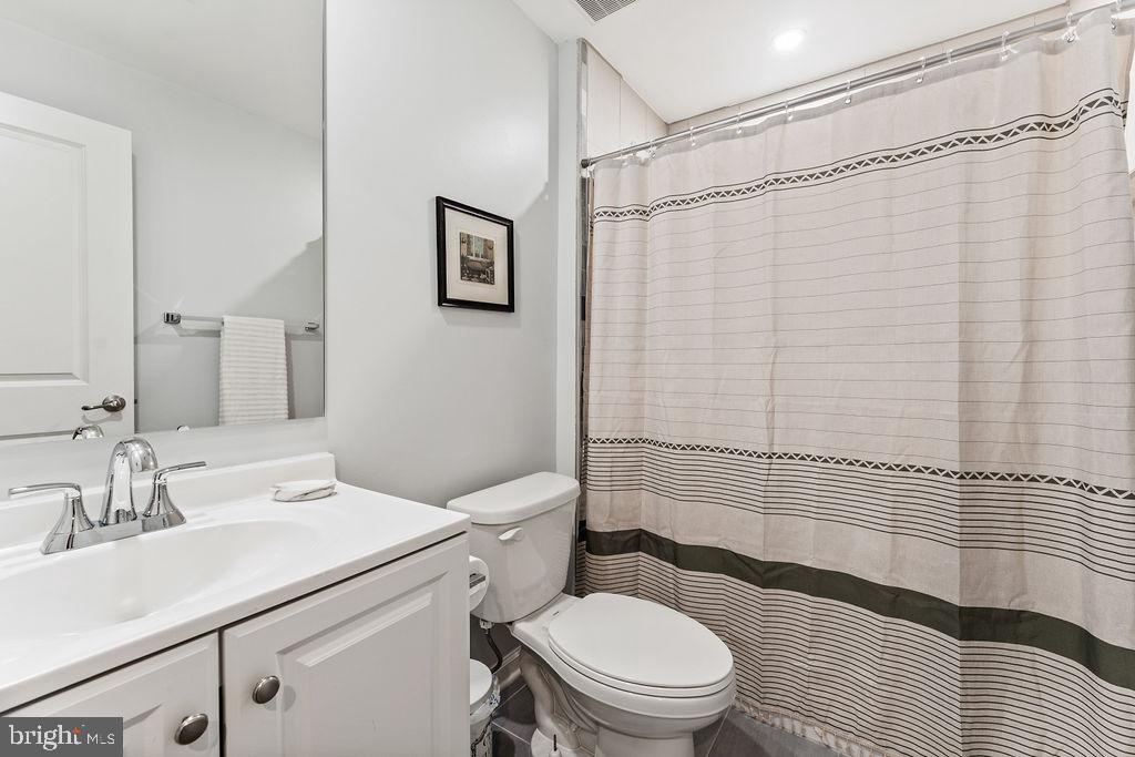 FREDERICKSBURG CITY - Residential