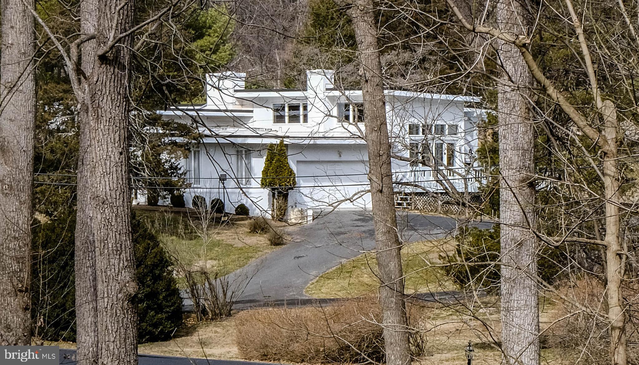 BELMONT - Residential