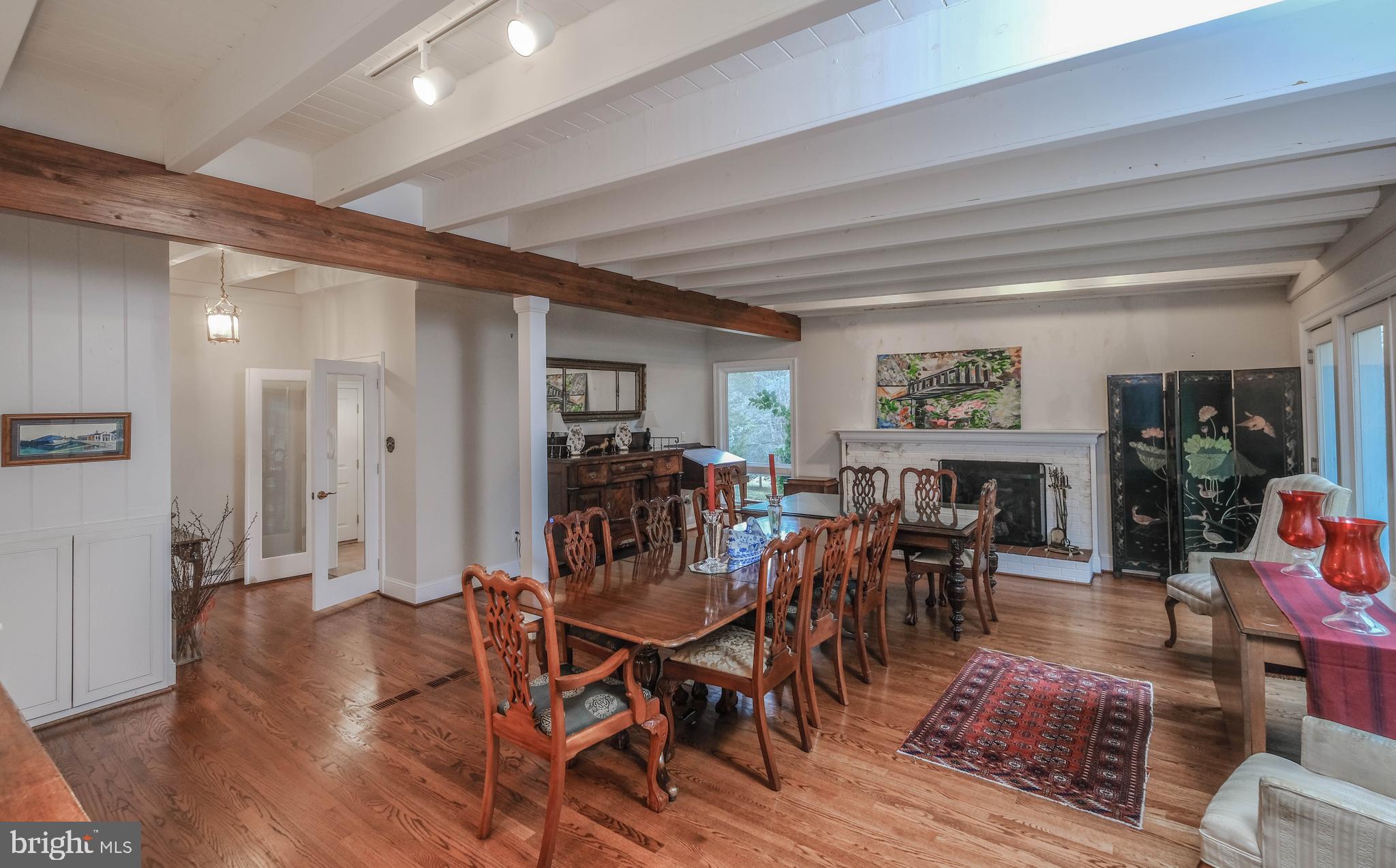 BELMONT - Residential