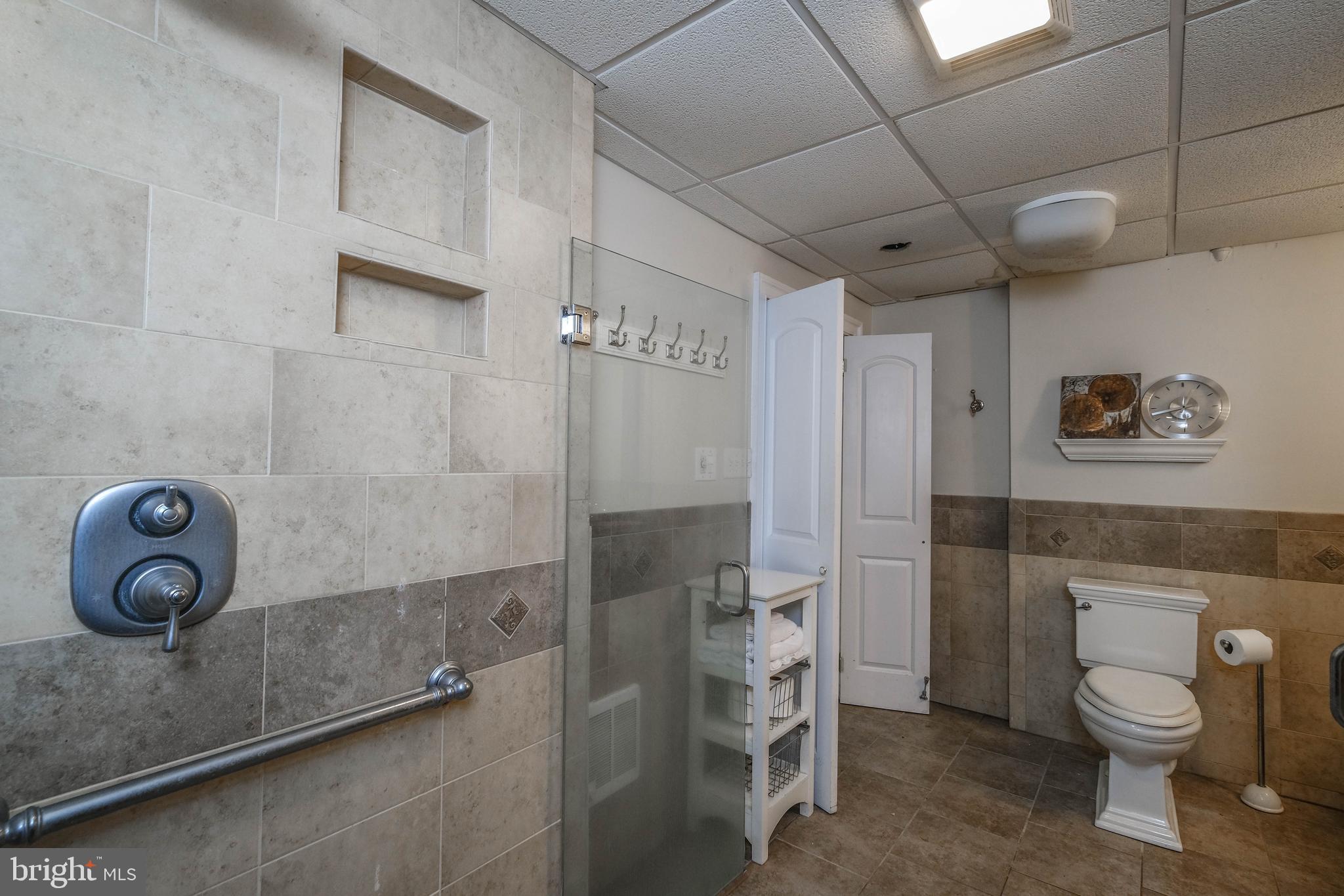 BELMONT - Residential